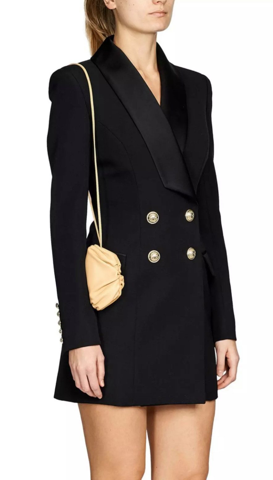 BOTTEGA VENETA Clutch The Pouch Mini Tasche Elegante Wristlet Bag Unisex, minimalistisches Design mit geraffter Magnetverschlussöffnung