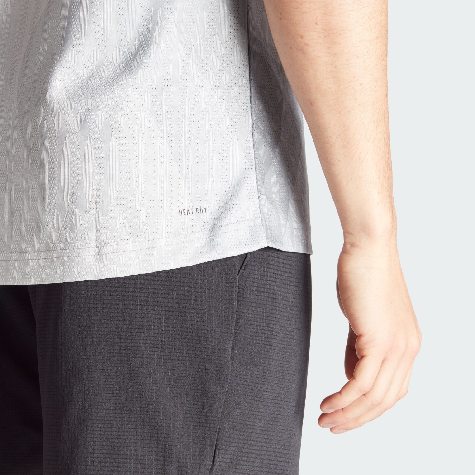 Funktionsshirt adidas One FREELIFT Performance TENNIS T-SHIRT AIRCHILL Grey PRO