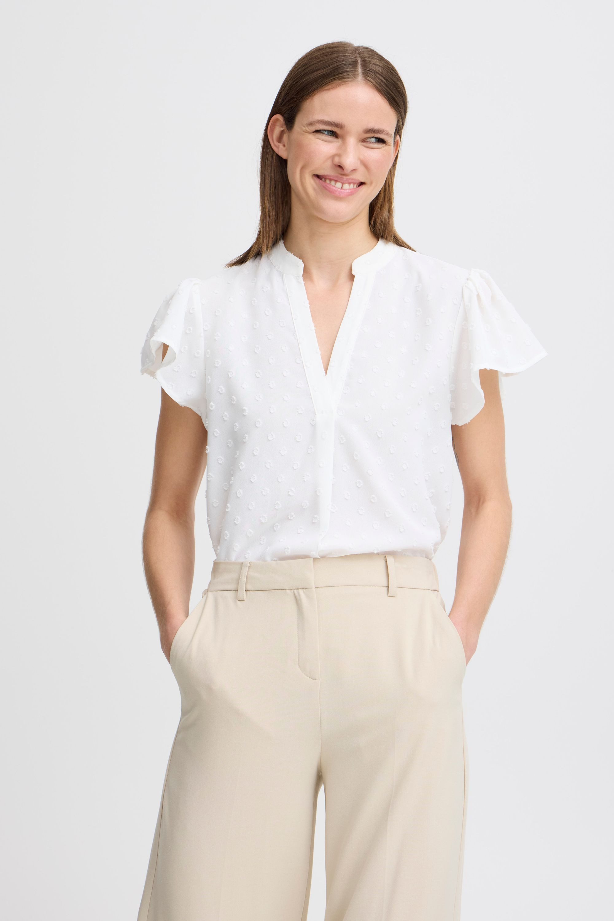 b.young Kurzarmbluse BYJELENA BLOUSE Moderne Bluse mit Flügelärmel