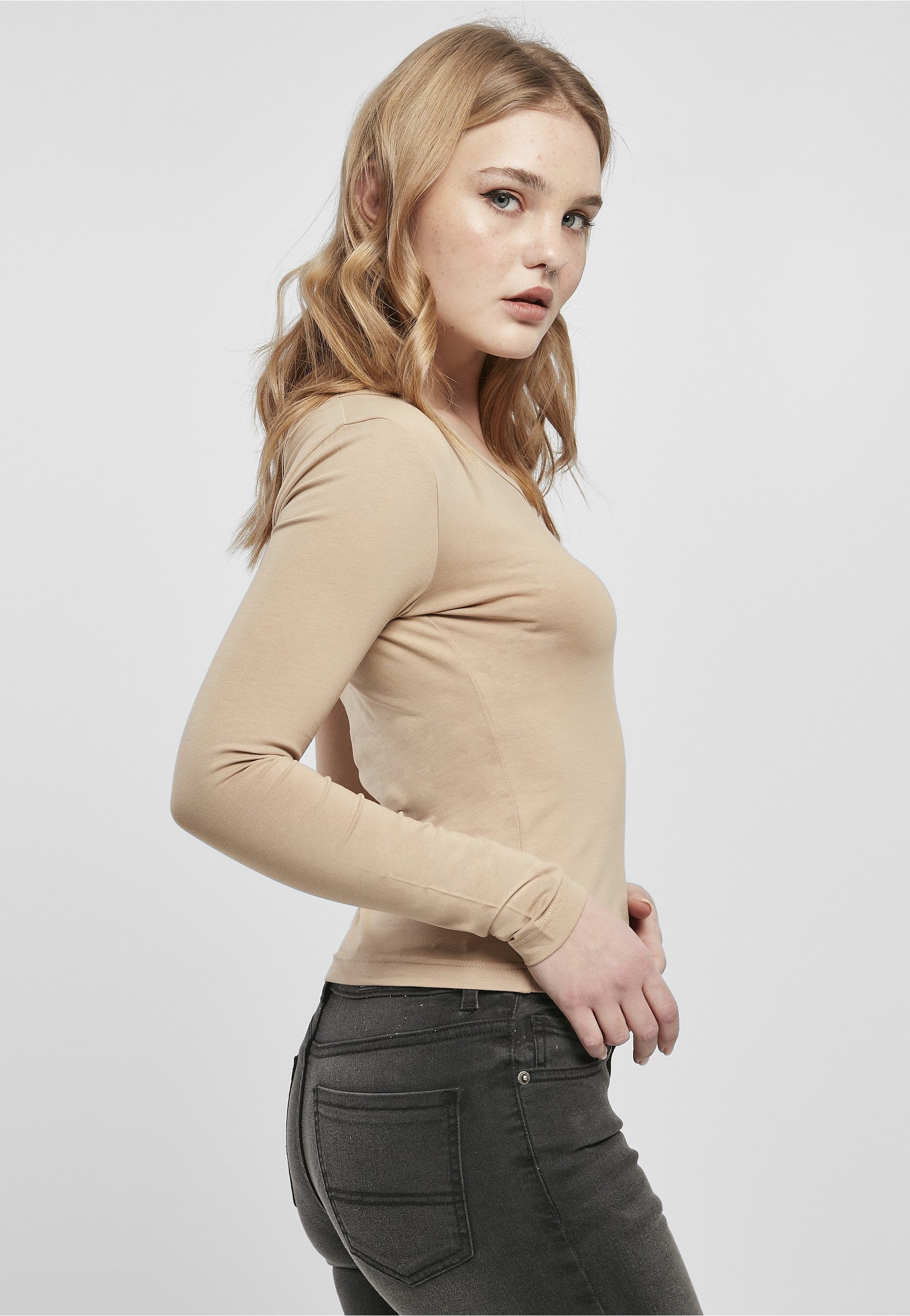 URBAN CLASSICS Langarmshirt Urban Classics Damen Ladies Asymmetric Longsleeve (1-tlg)