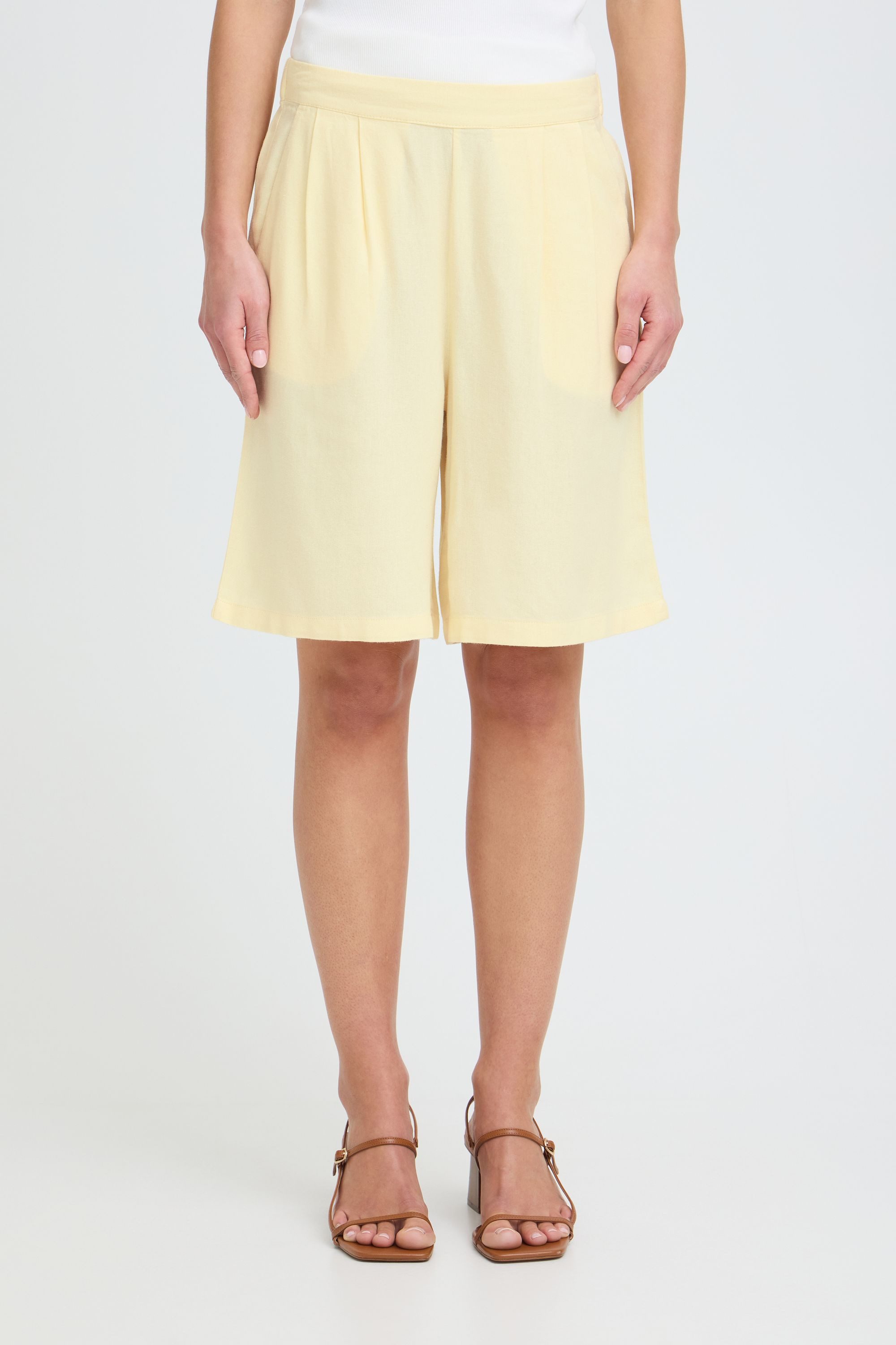 OXMO Leinenhose OXNInna Leinen-Mix-Shorts mit Bundfalten - Loose Fit