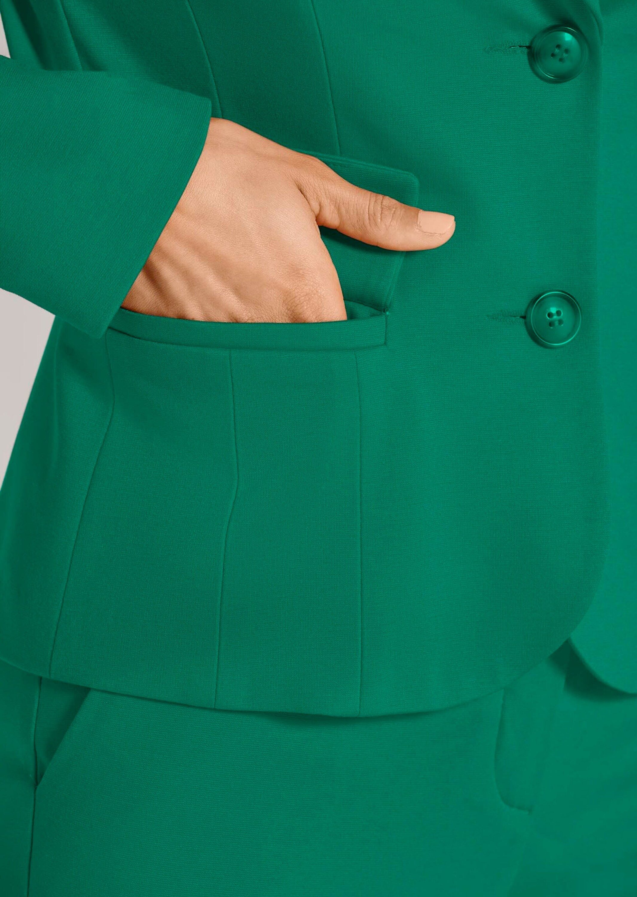 MADELEINE Kurzblazer Taillierter Jerseyblazer, Viskose Unifarbenes Design mit klassischem Reverskragen – Bild 4 von 5