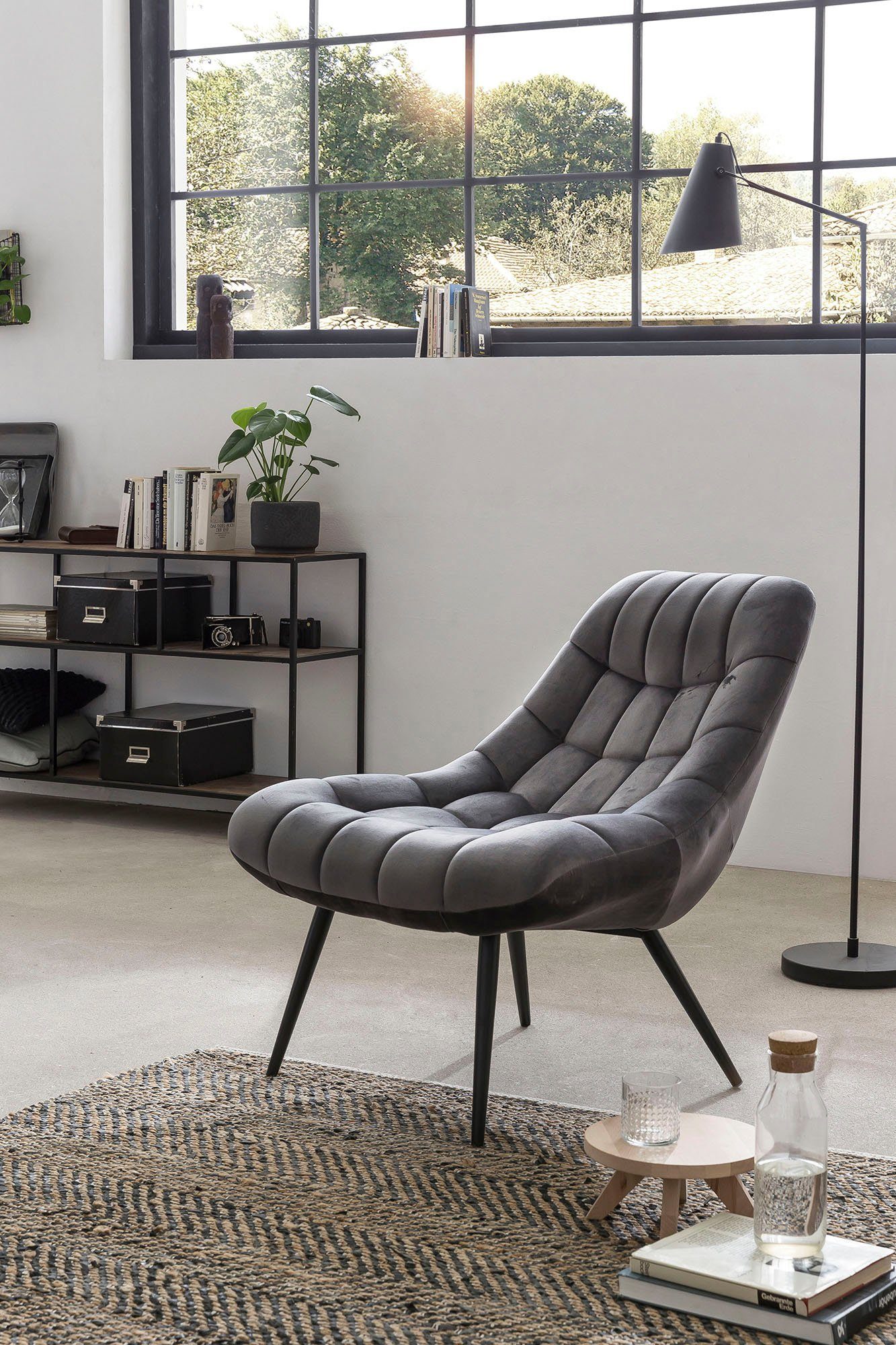 SalesFever Relaxsessel, mit XXL-Steppung, mit schwarzen oder naturfarbenen Beinen grau/schwarz | Sessel