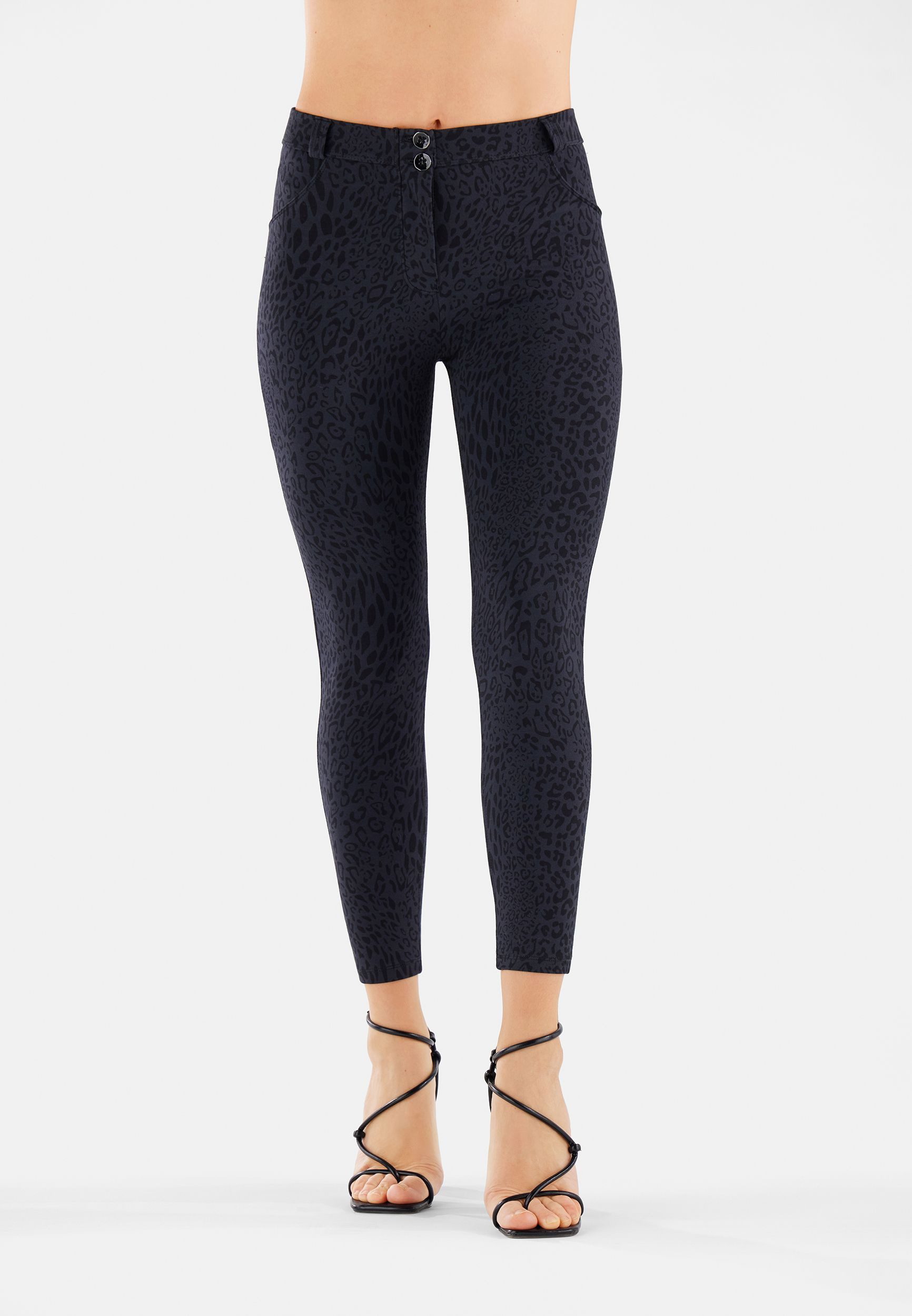 Freddy 7/8-Hose WRUP REGULAR HIGH SUPERSKINNY 7/8 mit trendy Leo-Muster und günstig online kaufen