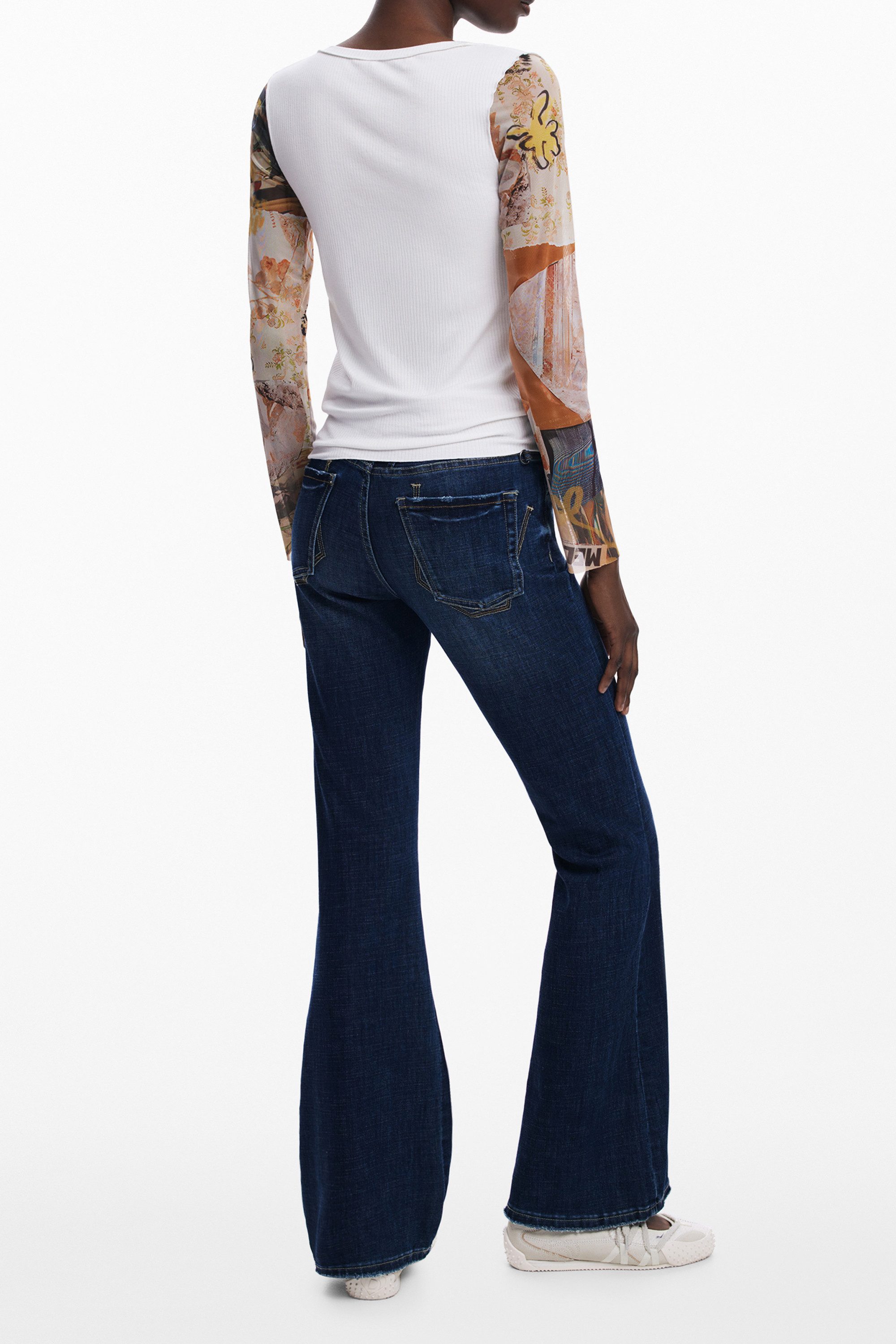 Desigual Strickpullover Stylischer Damenpullover: Weißes Langarmshirt mit K günstig online kaufen