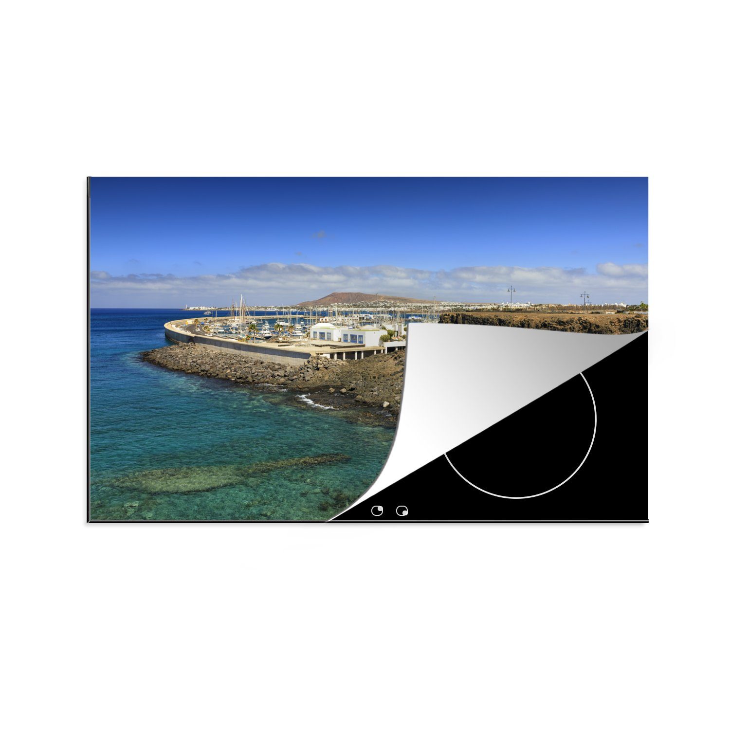 MuchoWow Herdblende-/Abdeckplatte Der Sporthafen Marina Rubicon auf Lanzarote, Vinyl, (1 tlg), 81x52 cm, Induktionskochfeld Schutz für die küche, Ceranfeldabdeckung