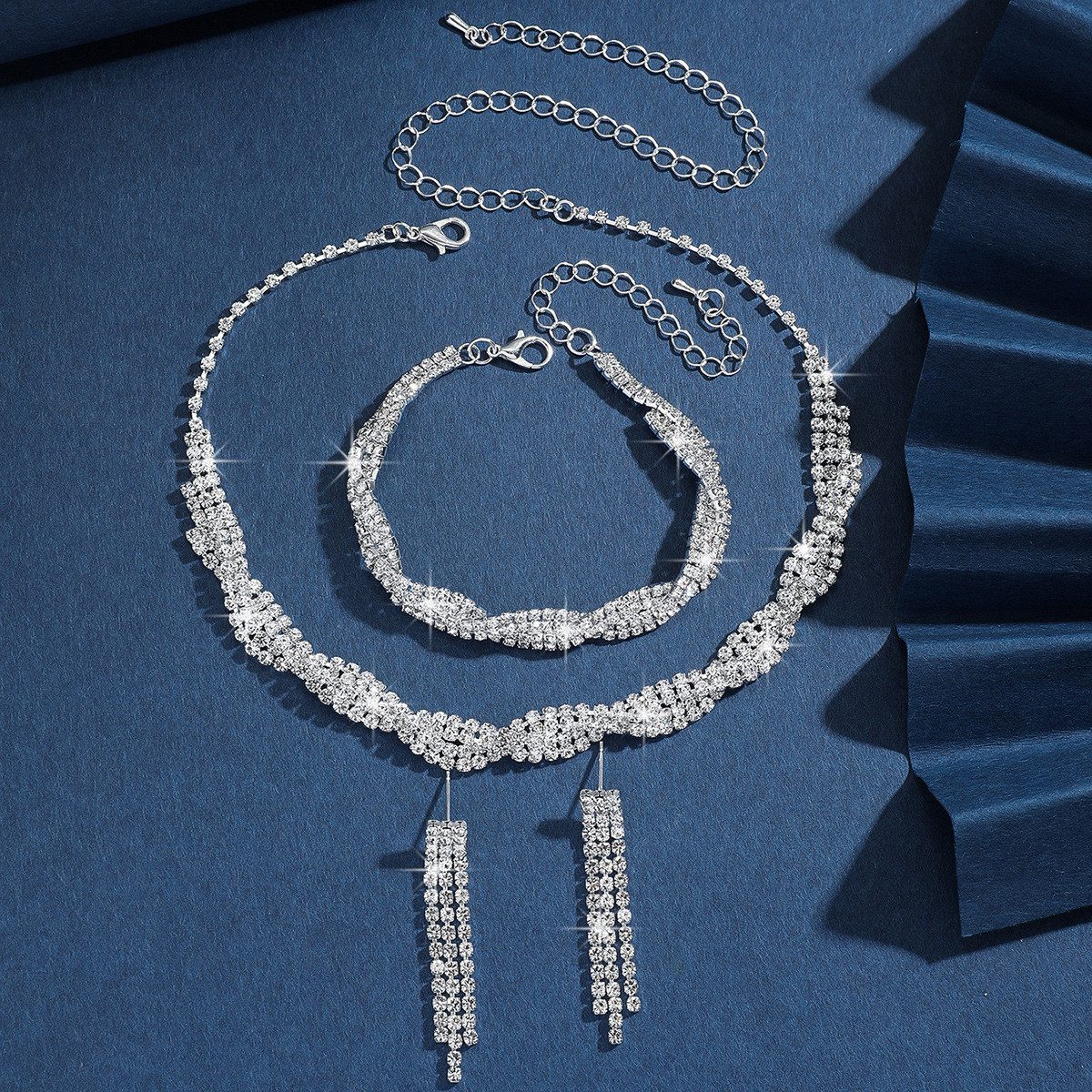 MOPUEA Schmuckset 3-Modische Klauenkette geflochtene mit Halskette, Armband & Ohrringen – Bild 4 von 5
