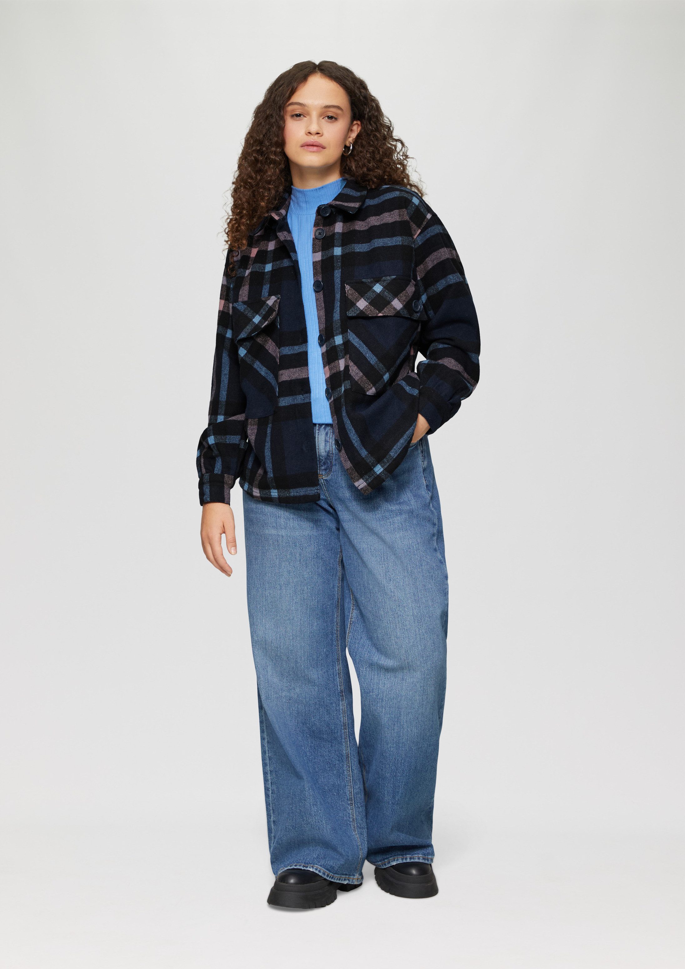 QS Langarmbluse Bluse Leicht verkürztes Overshirt aus Flanell