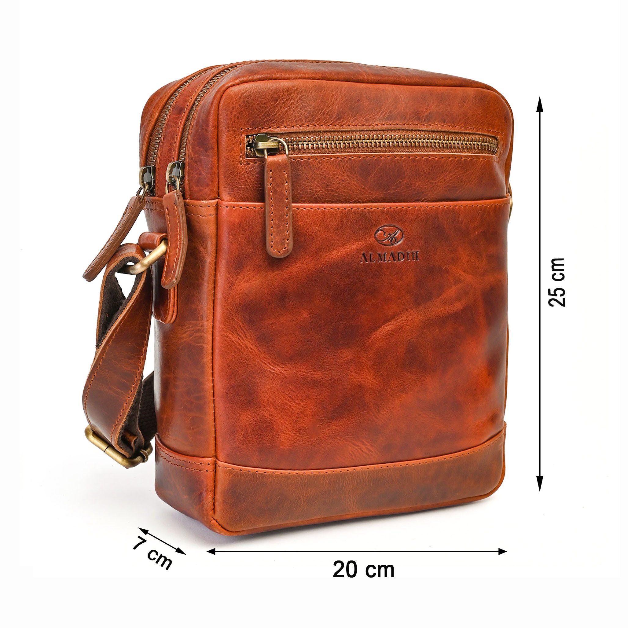 ALMADIH Umhängetasche Leder Herren NOAH braun - Kompakte Ledertasche für Reisen & Alltag – Bild 4 von 5