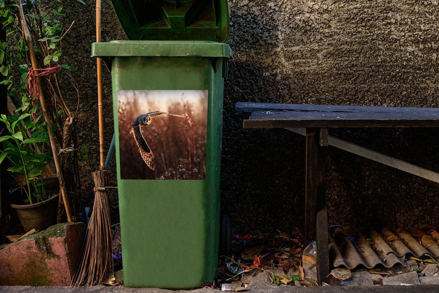 Container, St), Vogel Sticker, Eule Mülleimer-aufkleber, - Mülltonne, Sonnenuntergang - Natur Wandsticker Abfalbehälter (1 - MuchoWow