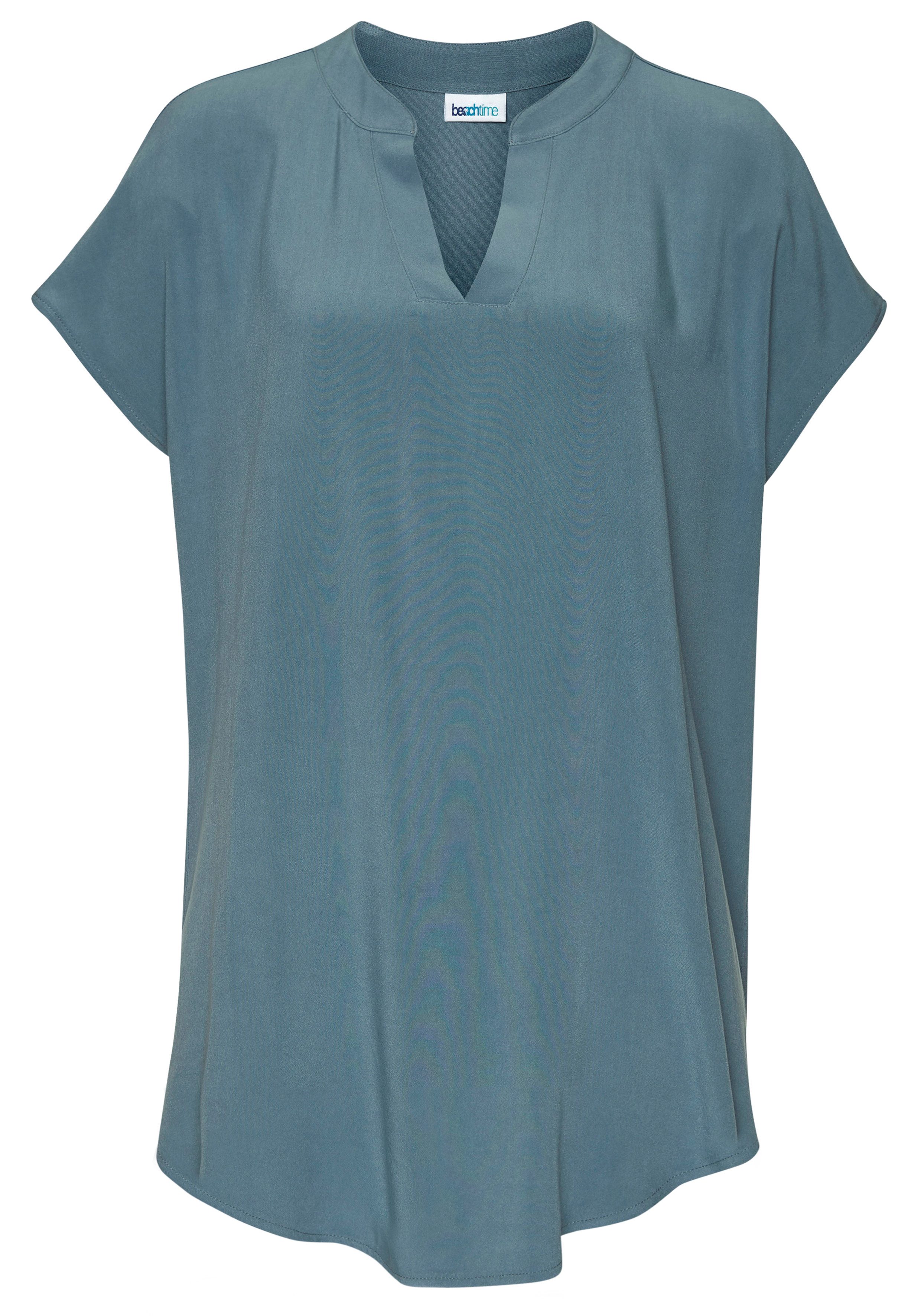 Beachtime Longshirt aus Materialmix. € 34,99