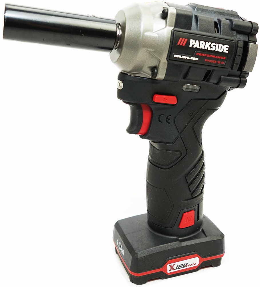 PARKSIDE PERFORMANCE® Akku-Drehschlagschrauber 12V - PPDSSA 12 A1 inkl. Akku (4Ah) und Ladegerät, ½" Schlagschrauber, 300,00 Nm, Bürstenloser Motor