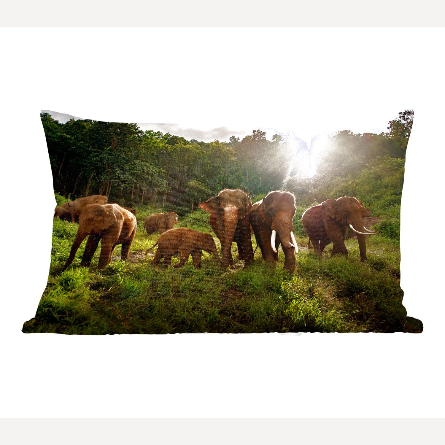 MuchoWow Dekokissen Wald - Elefanten - Licht, Wohzimmer Dekoration, Zierkissen, Dekokissen mit Füllung, Schlafzimmer