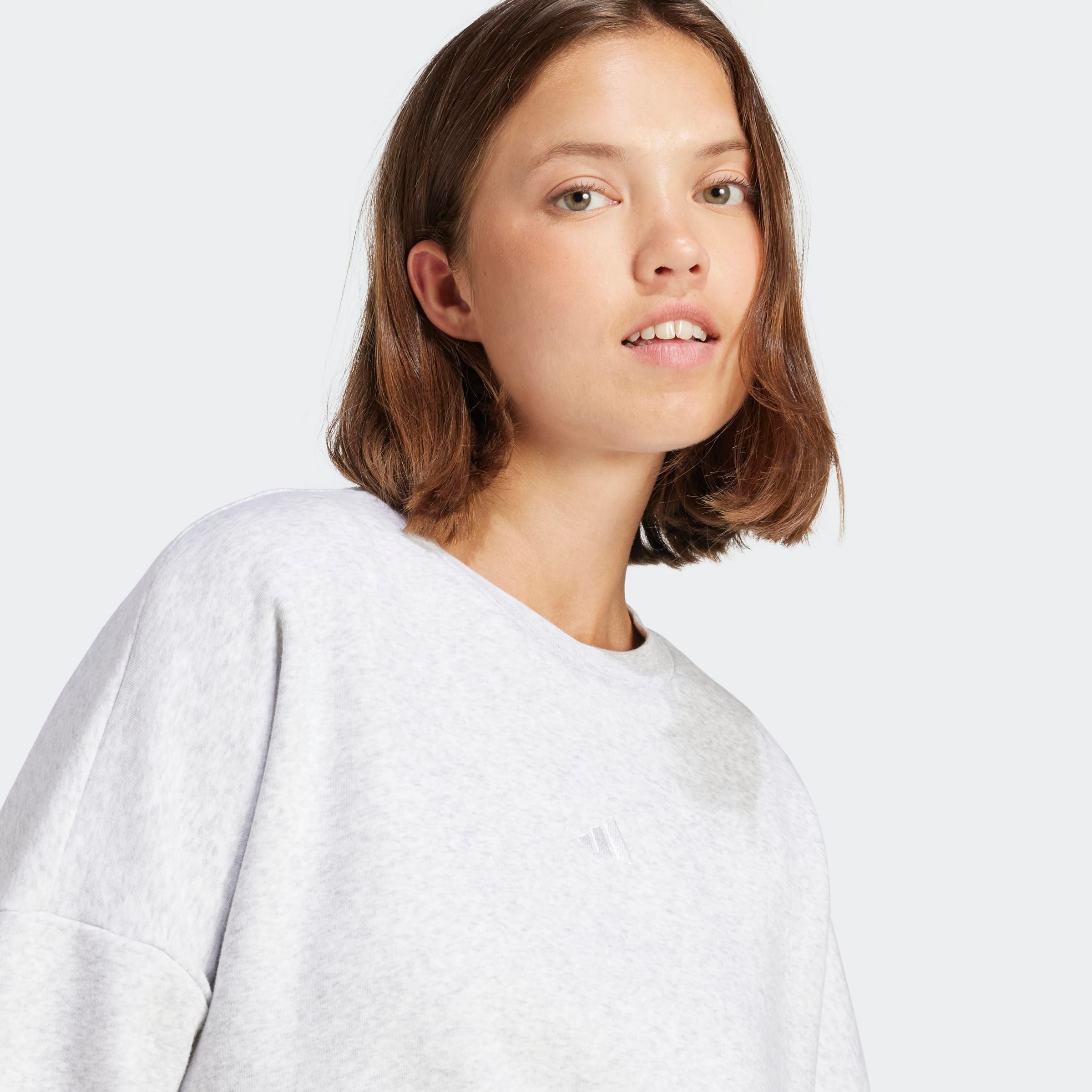 adidas Sportswear Sweatshirt ESSENTIALS SMALL LOGO FEELCOMFY mit flauschiger Innenseite – Bild 4 von 5