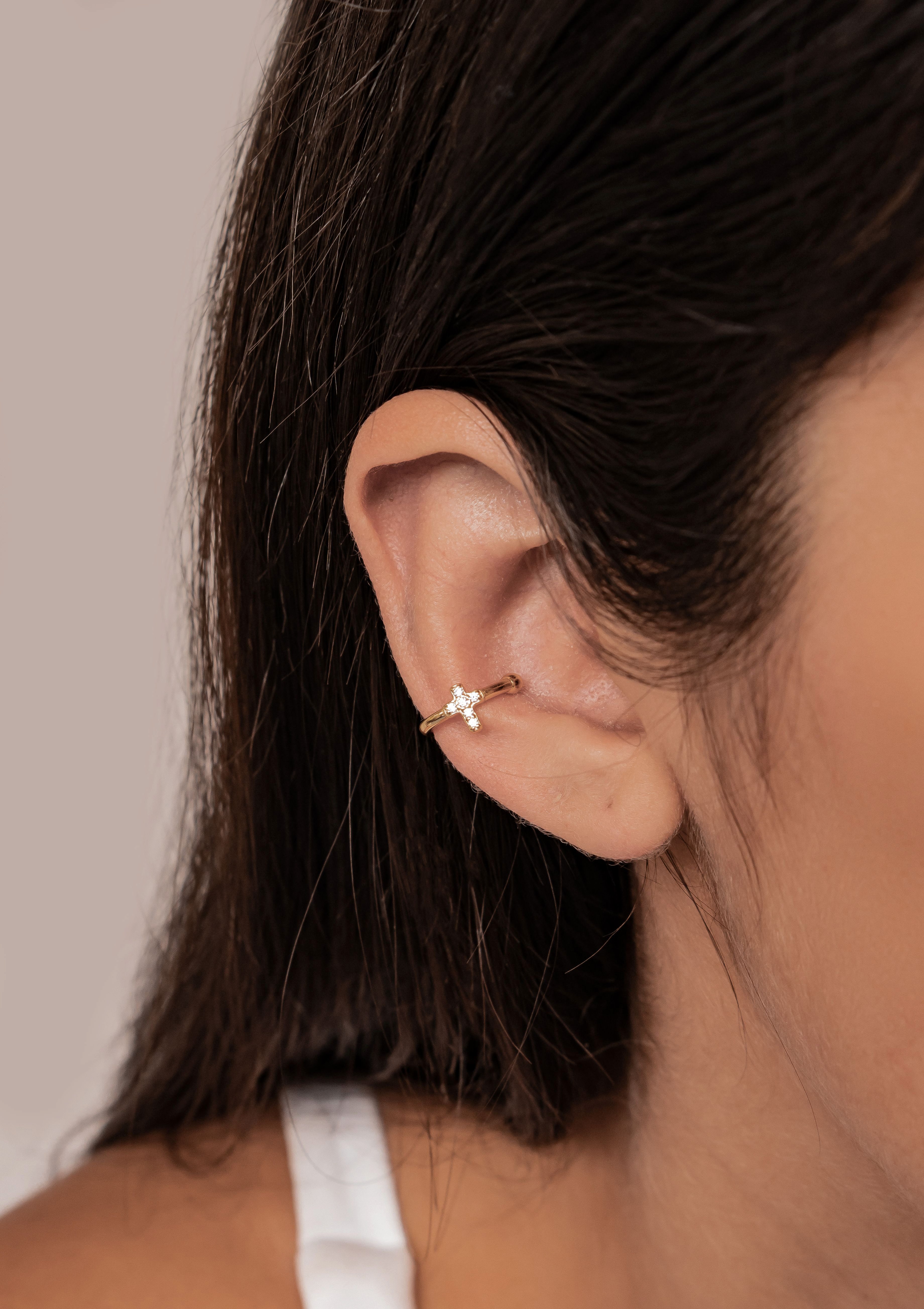 Hey Happiness Ohrklemme Mix und Match, aus 925 Silber vergoldet, Kreuz, Edelsteine oder Wellen Ohrring ohne Loch, Damen Ear Cuff