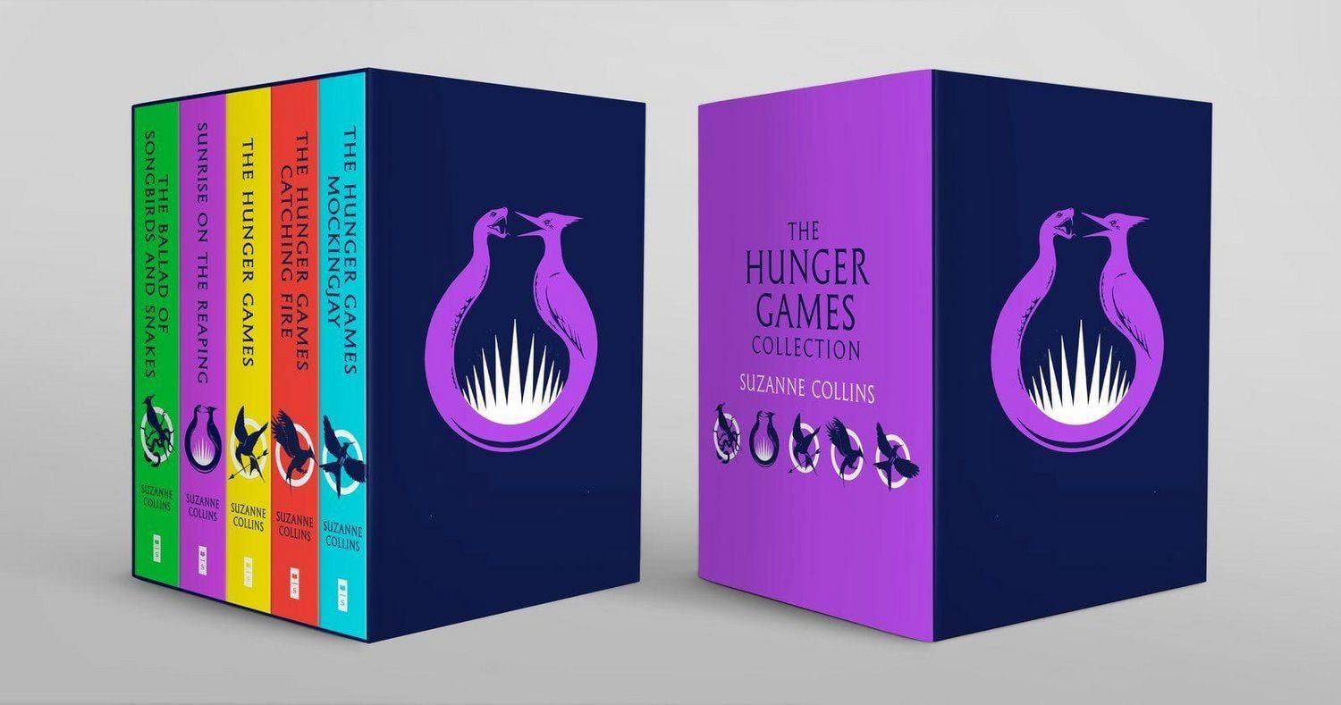 The Hunger Games Classic 5 Book Paperback Box Set / Suzanne Collins