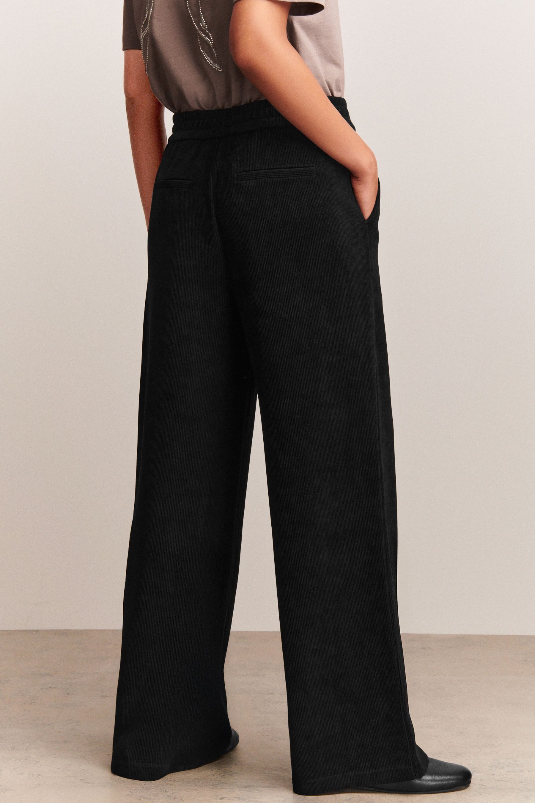 Next Palazzohose Cordhose mit weitem Bein, Kurzgröße (1-tlg) günstig online kaufen