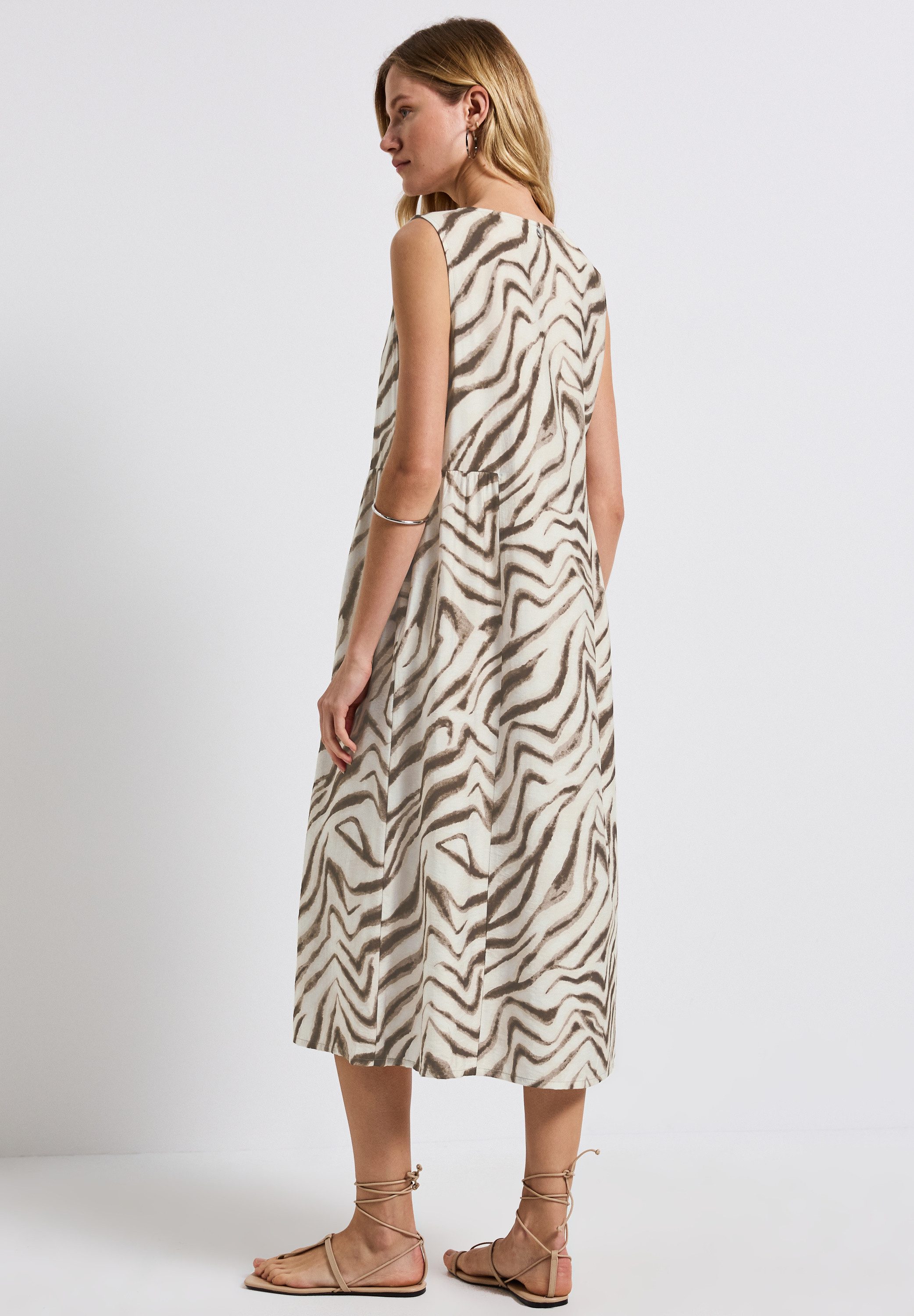 STREET ONE Midikleid mit grafischem Muster günstig online kaufen