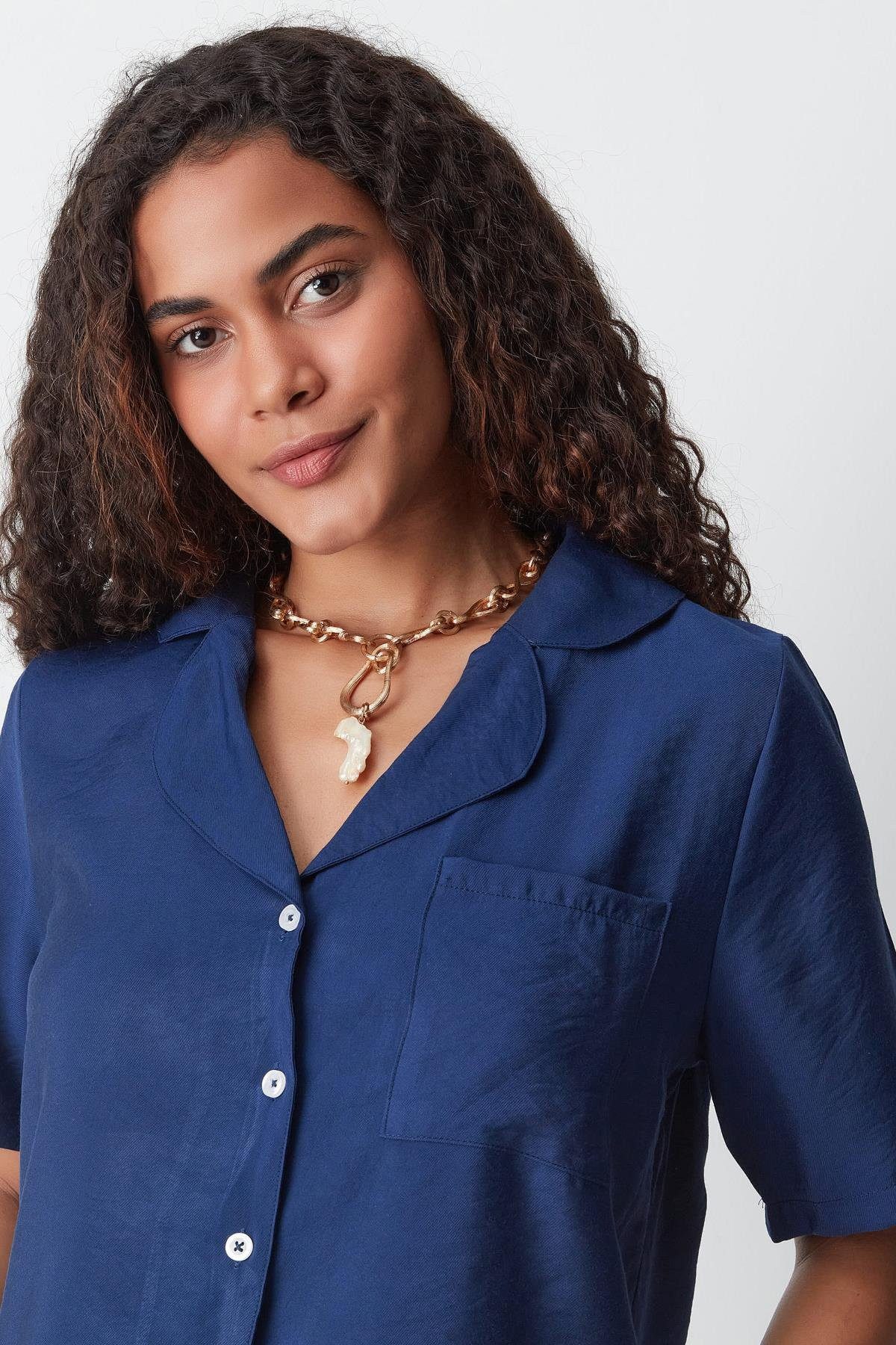 C&CITY Hosenanzug Kurzarmhemd und Shorts Set günstig online kaufen