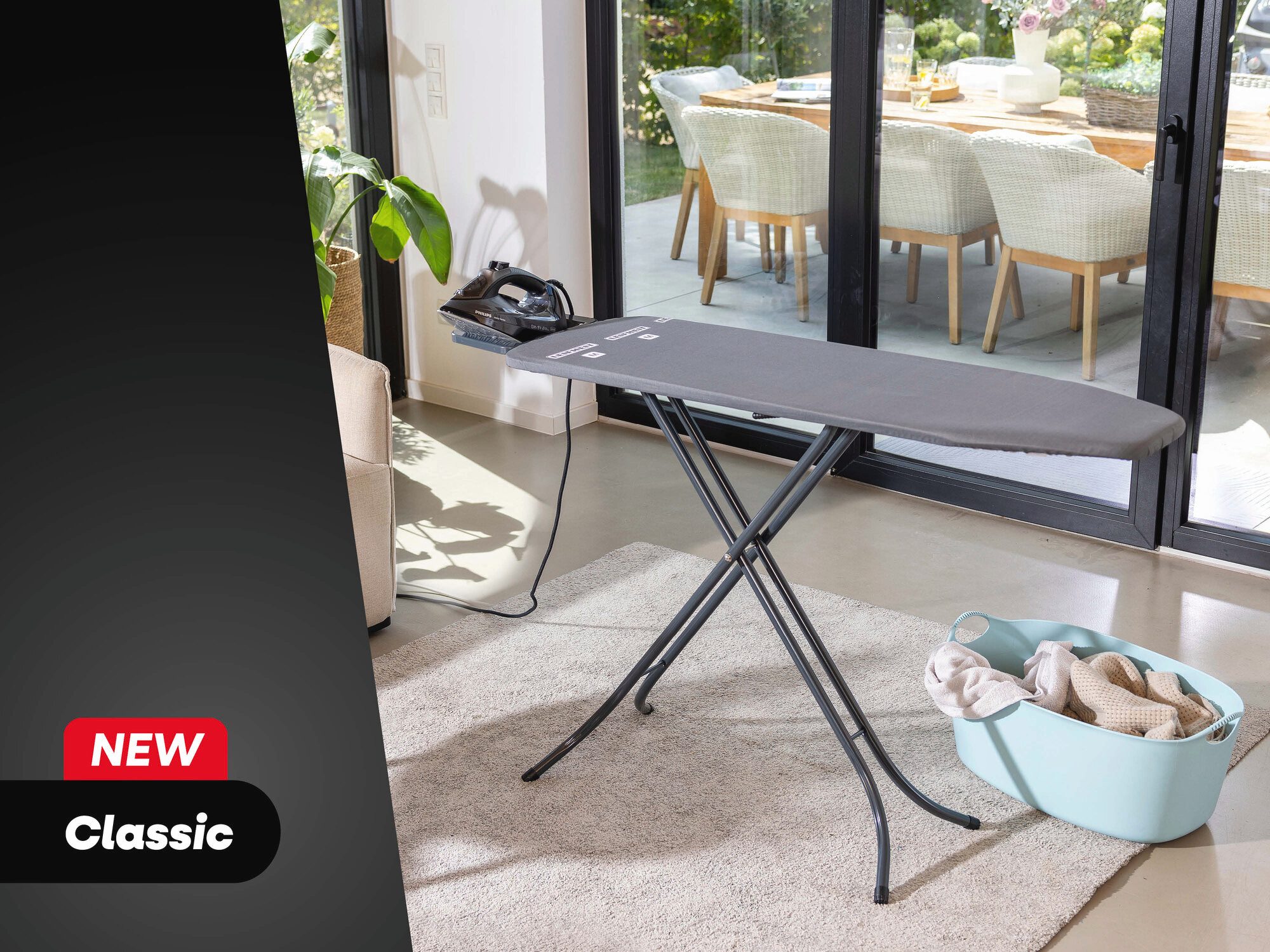 Leifheit Bügelbrett Bügeltisch Classic M Black, Bügelfläche 38.0x120.0 cm, Höhenverstellbar, Bügelfläche 120 x 38cm, feste Bügeleisenablage