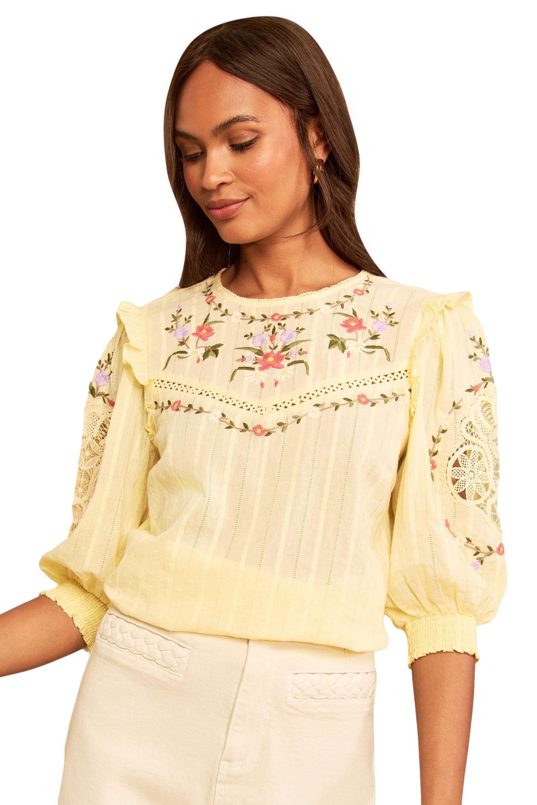 Love & Roses Langarmbluse Love & Roses Bluse mit Häkeleinsatz und 3/4-Ärmel (1-tlg)