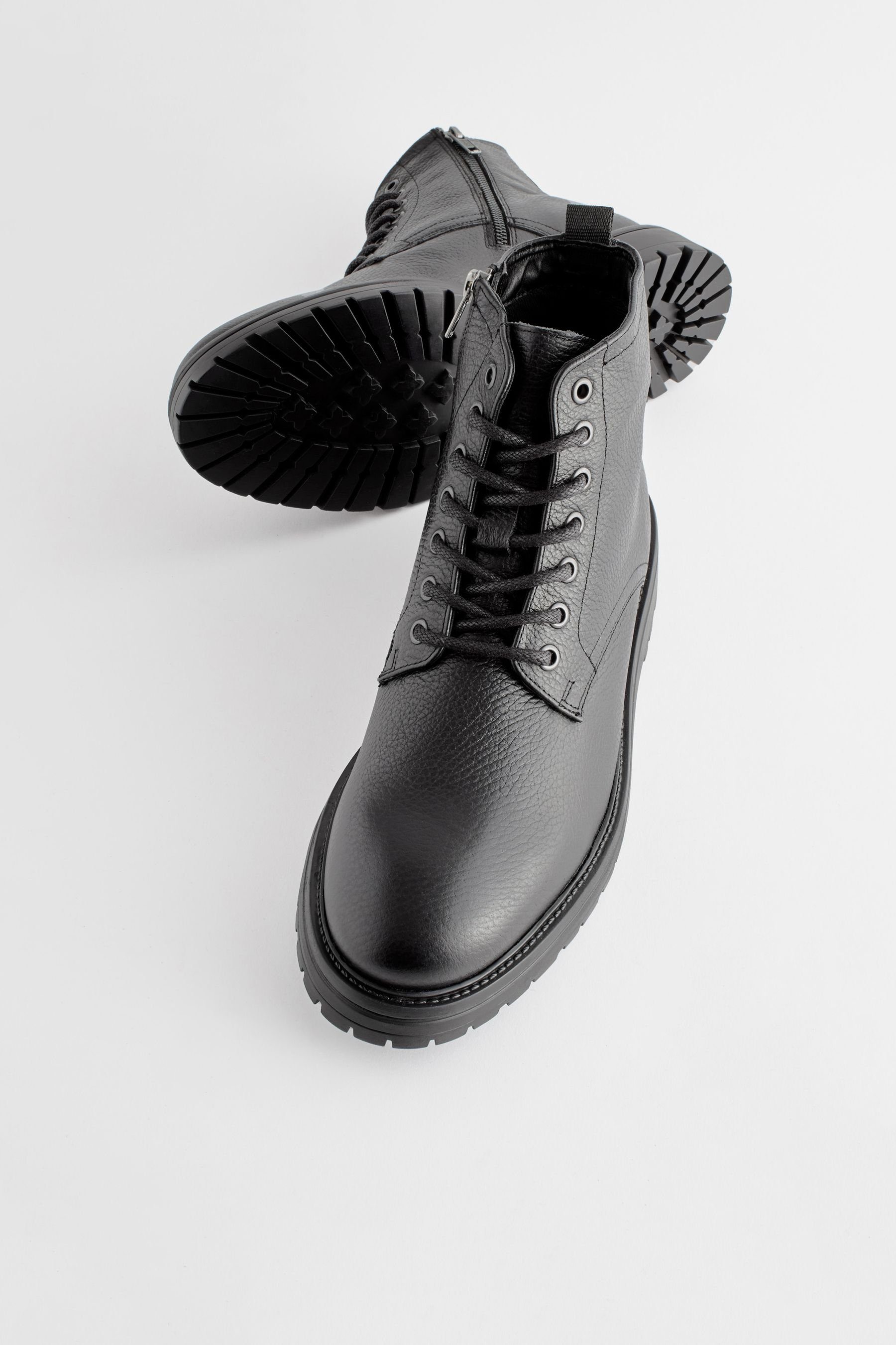 Next Black (1-tlg) Derbe Stiefel Lederstiefel