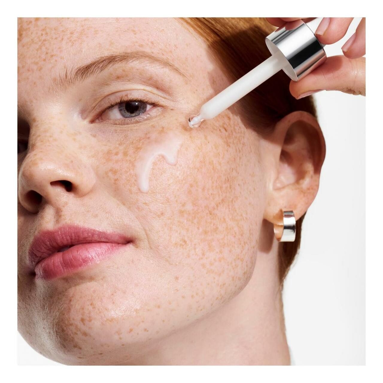 CLINIQUE Gesichtsserum Moisture Surge Glow Serum, für Alle Hauttypen