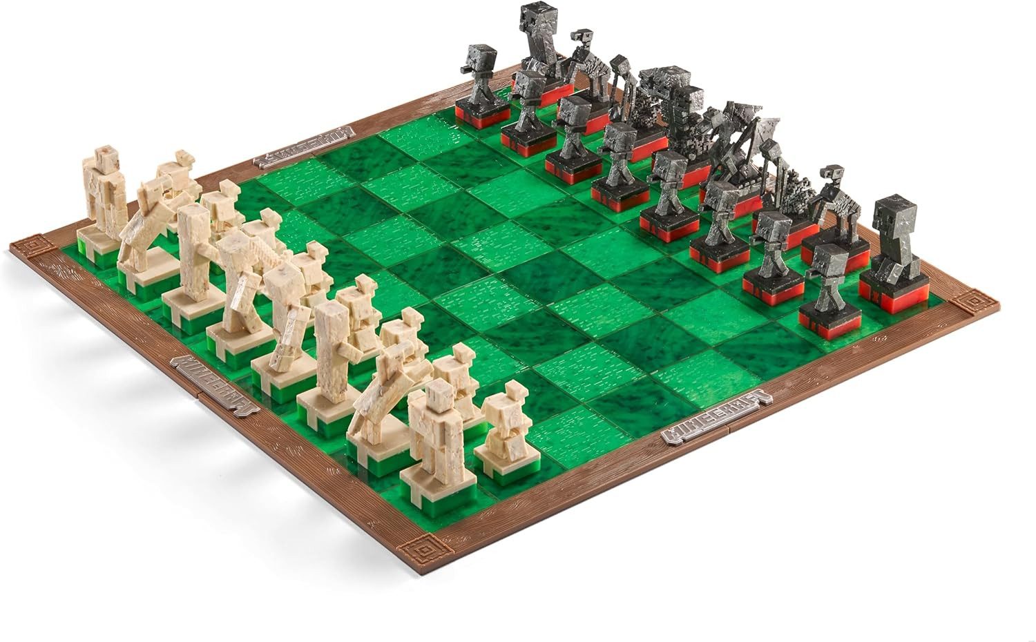 The Noble Collection Spiel Minecraft Schach Spiel, Schach, 32 detailreiche Spielfiguren