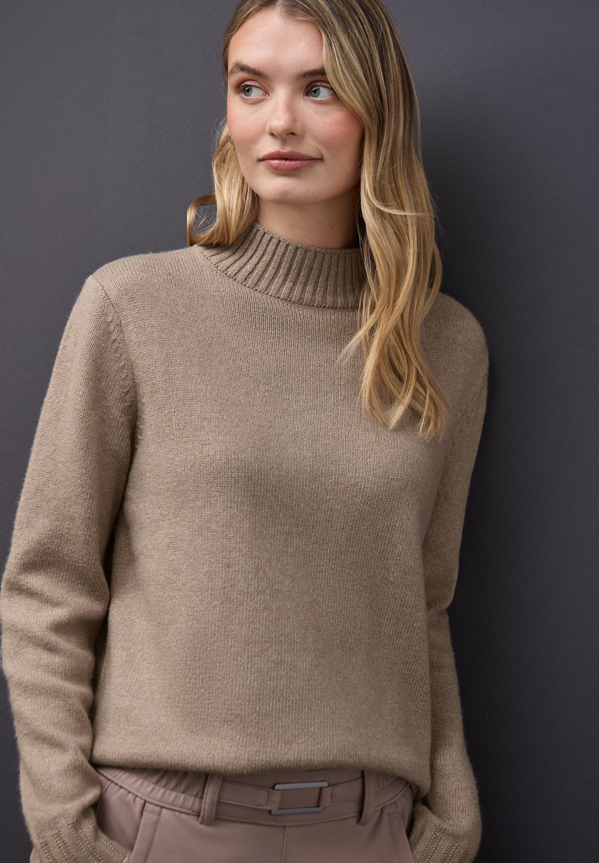 STREET ONE Rollkragenpullover mit Rippbündchen