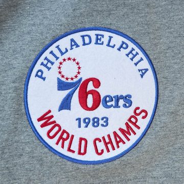 Mitchell & Ness Print-Shirt HOMETOWN CITY Philadelphia 76ers