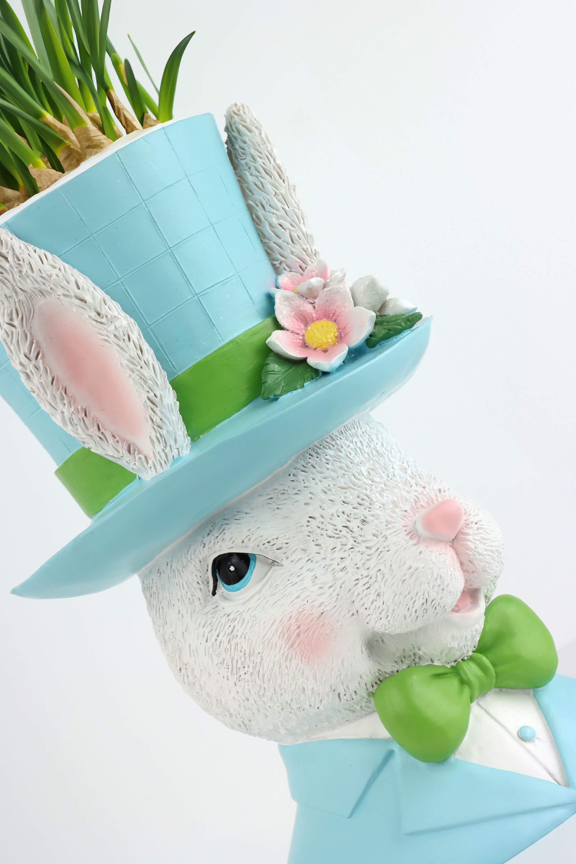 FURNARO Übertopf, detailreiche Hasenfigur mit Pflanzöffnung