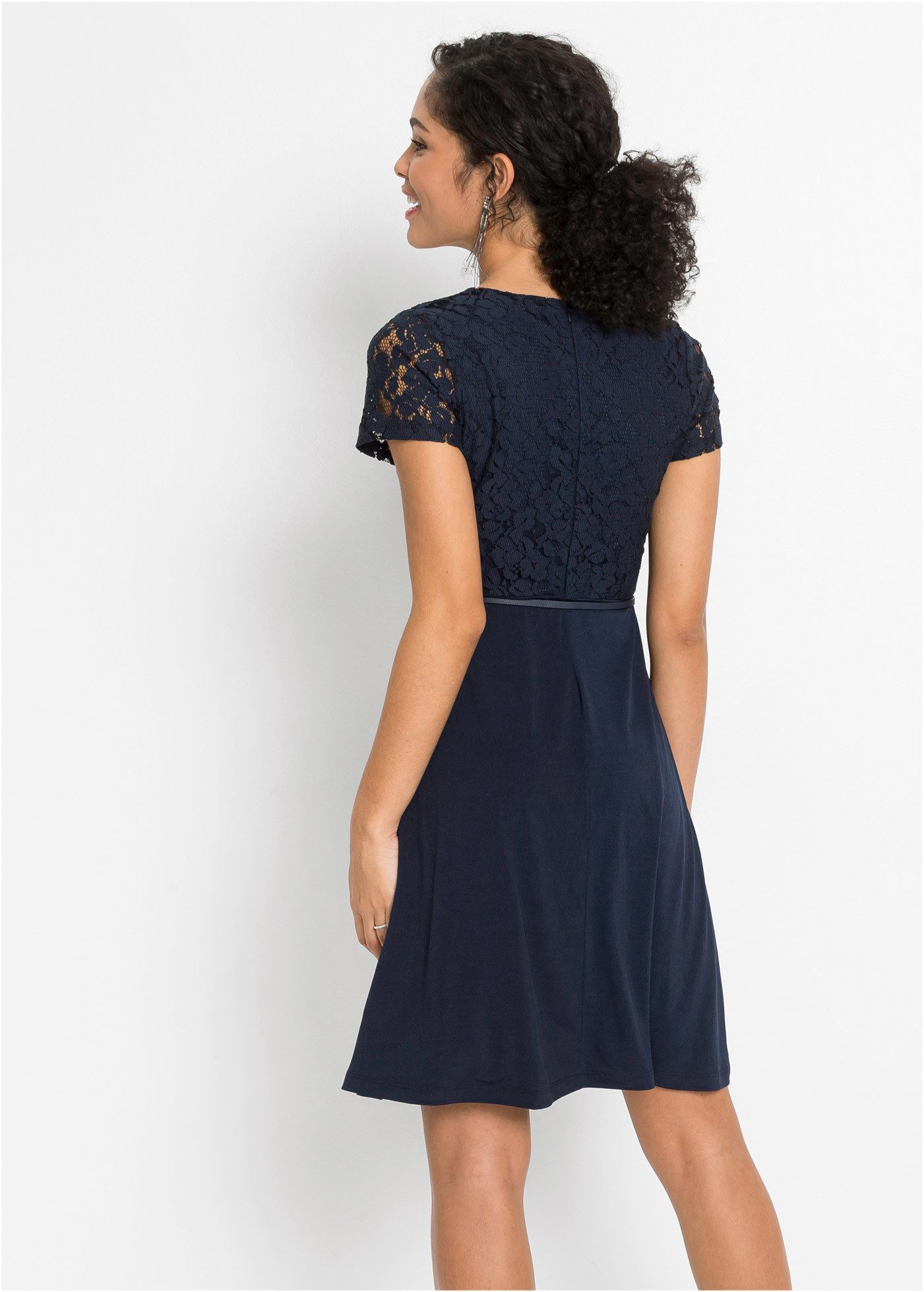 bonprix Minikleid festlicher Stil, mit kurzem Arm, ausgestellte Passform günstig online kaufen