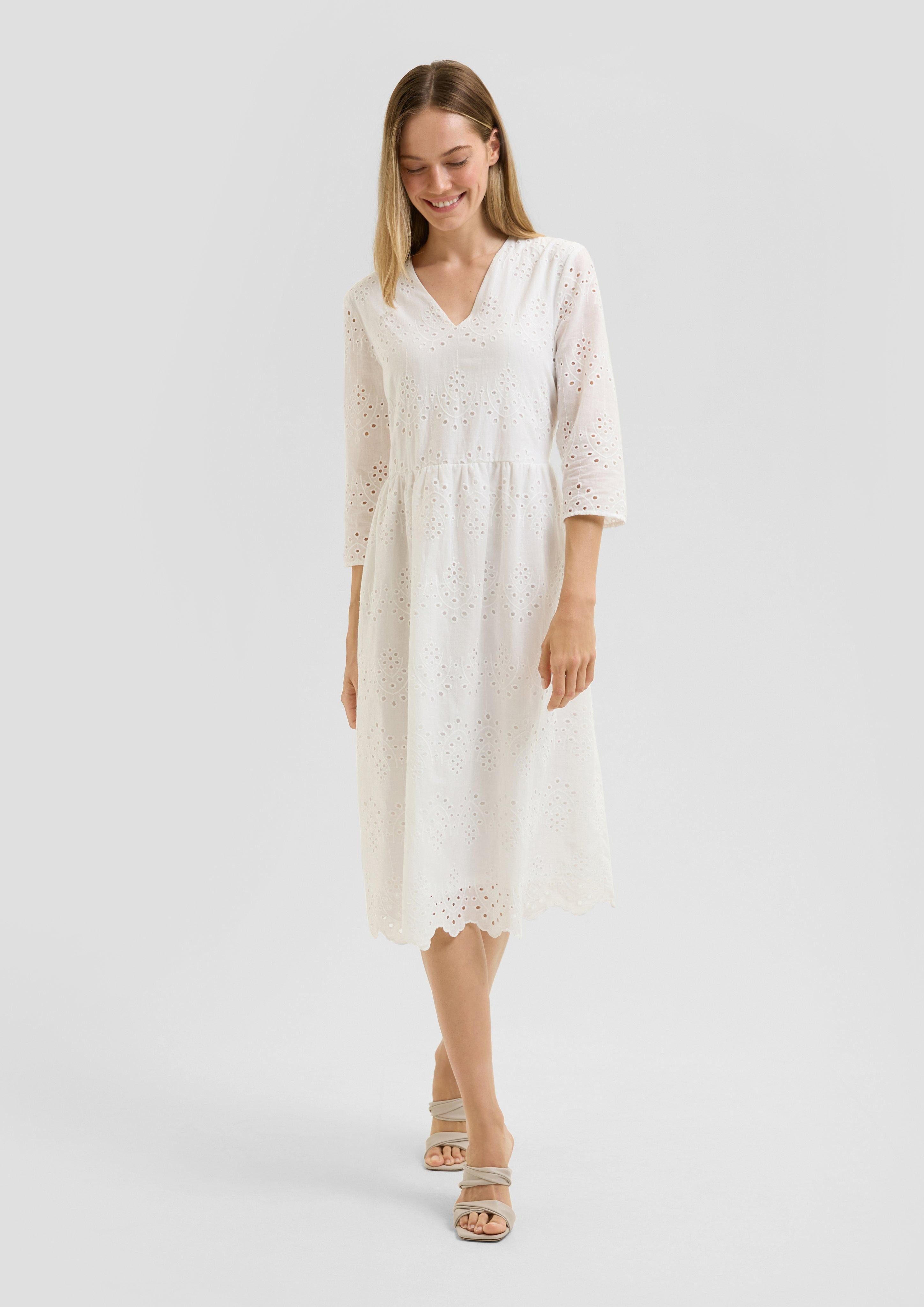 Minikleid Midikleid aus Broderie Anglaise