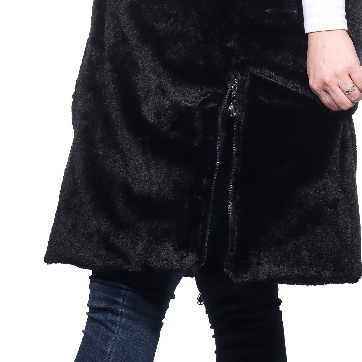 Aurela Damenmode Steppweste Kuschelige Damen erhältlich, ausgestattet (1-tlg) Schwarz Kunstfell mit vollständig großen Kapuze, Größen auch in Steppweste mit abnehmbarer Teddyfell mit