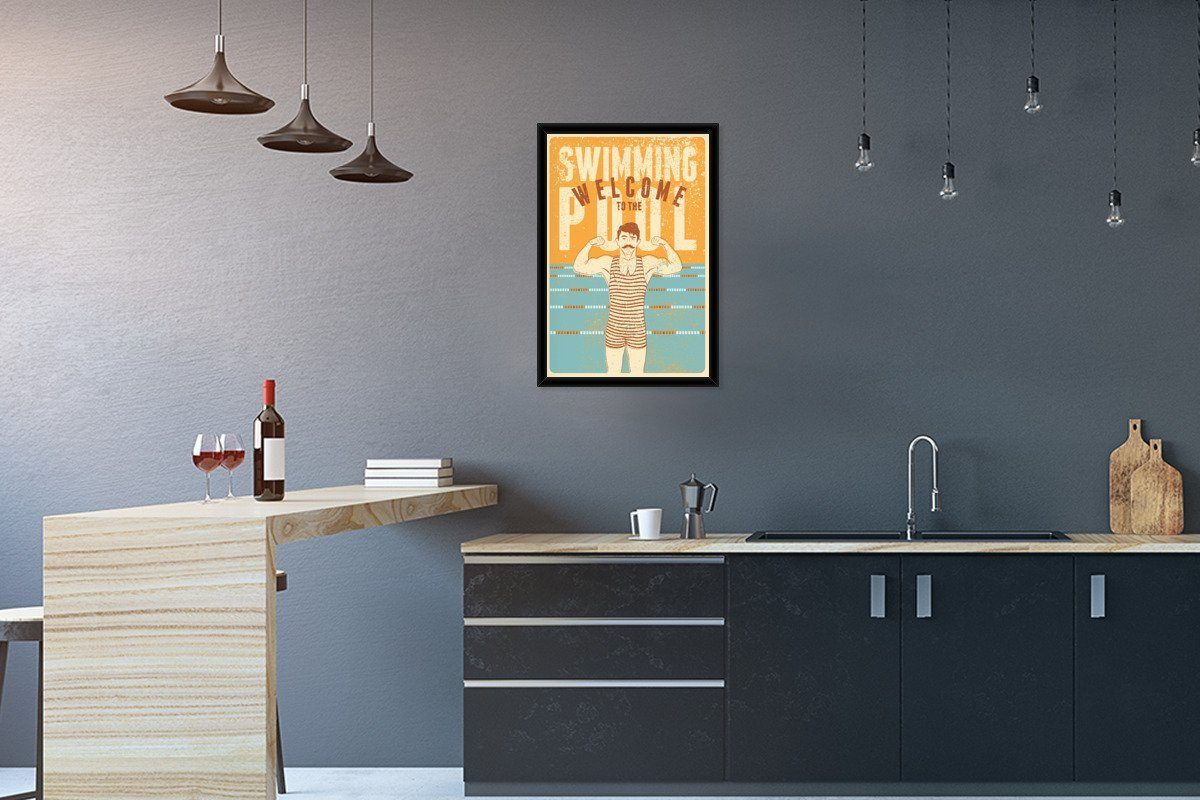 MuchoWow Poster Zitate - Willkommen im Schwimmbad - Schwimmen - Vintage - Badeanzug, (1 St), Bilderrahmen Schwarz, Wanddeko für Wohnzimmer, 40x60 cm