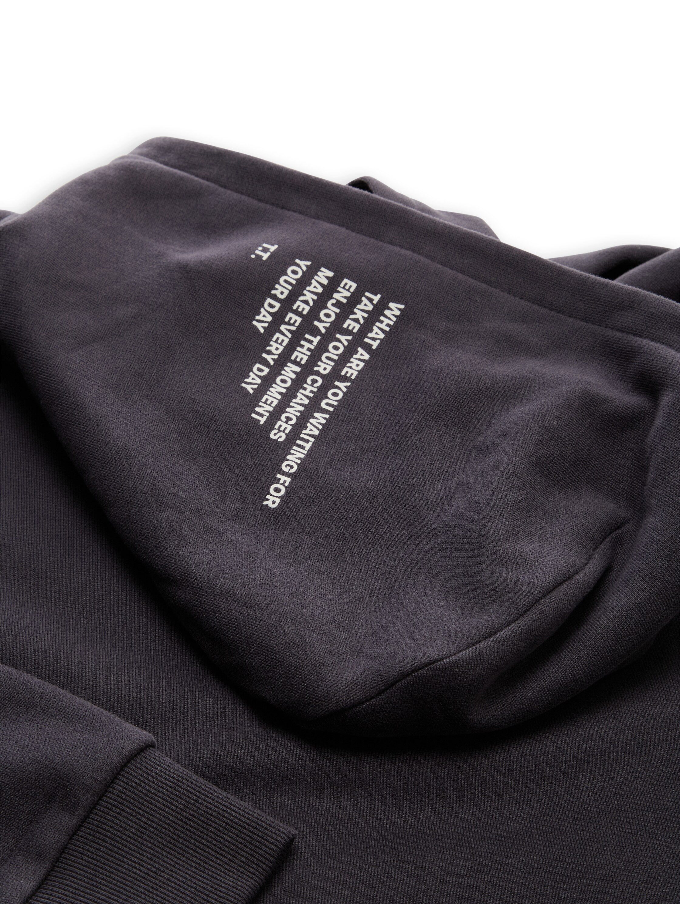 TOM TAILOR Sweatshirt mit Schriftzug auf Kapuze