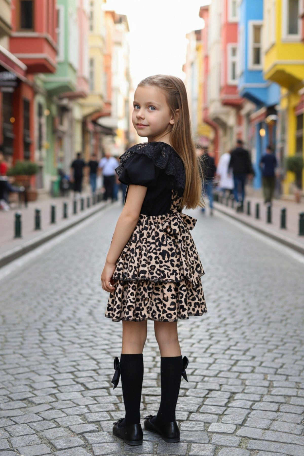 Parla Kids Shirt & Rock Kleid im Leopardenmuster und kurzarm Oberteil mit Spitzendetails