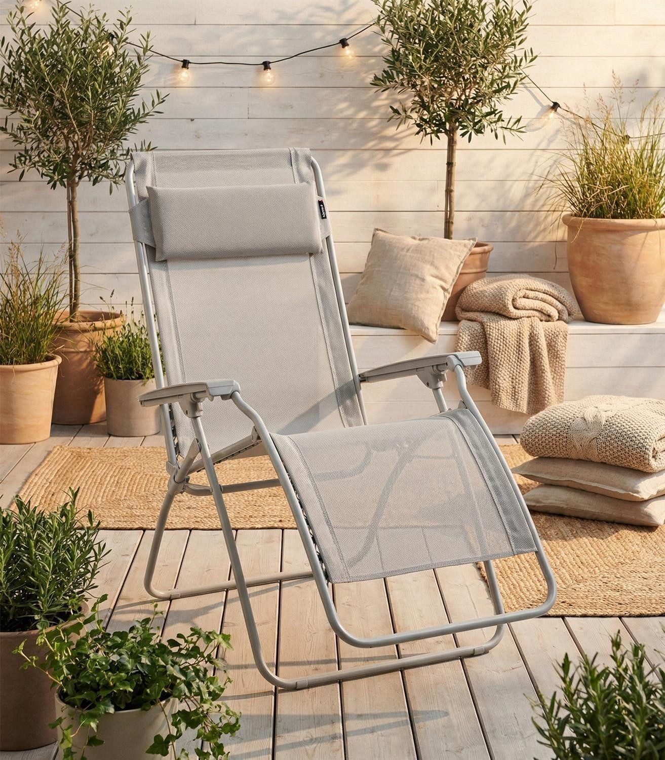 Lafuma Gartenliege R CLIP, Beige Seigle, Stahlgestell, Batyline Iso, Kopfstütze, Verstellbar