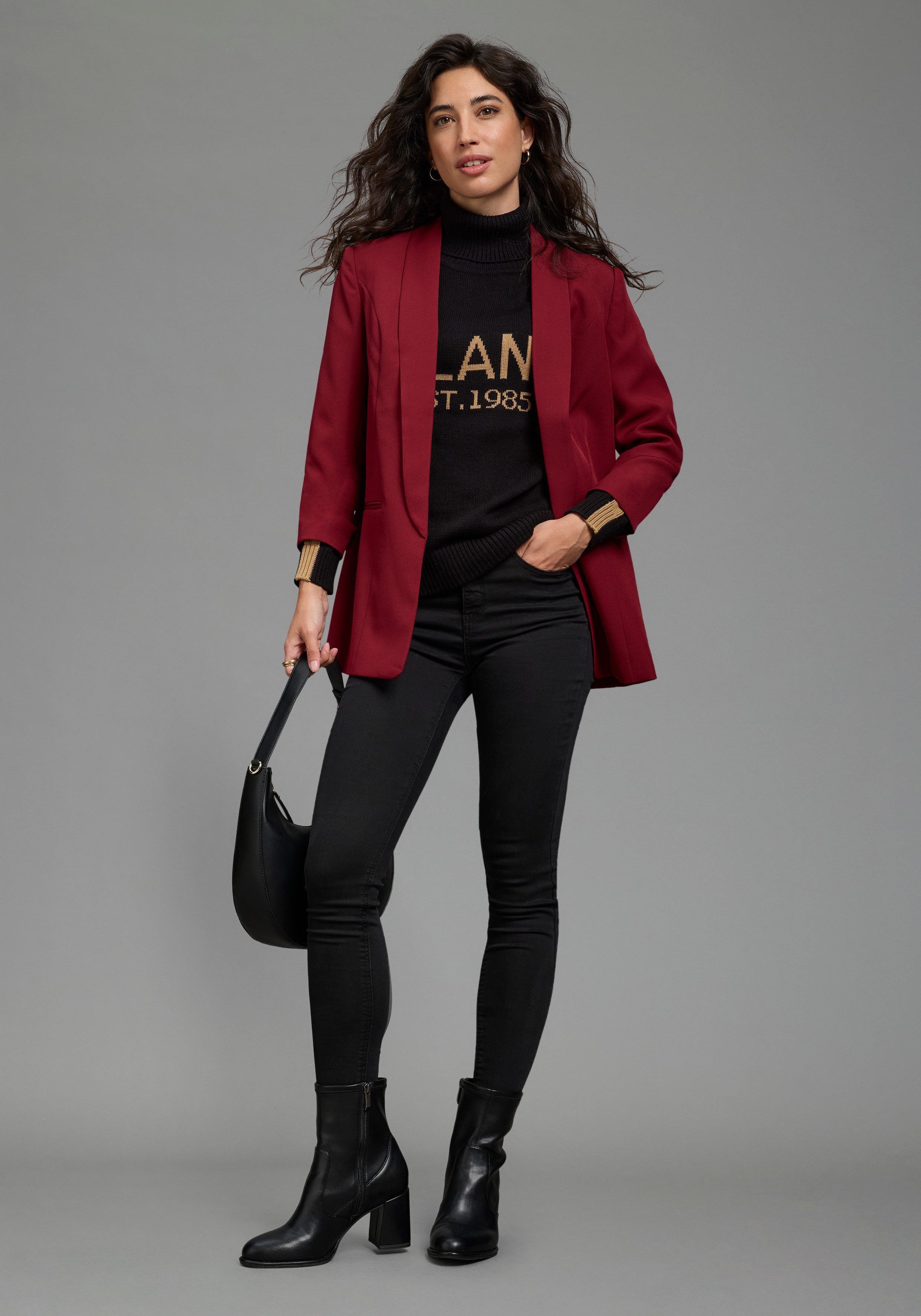 Zum Outfit 12