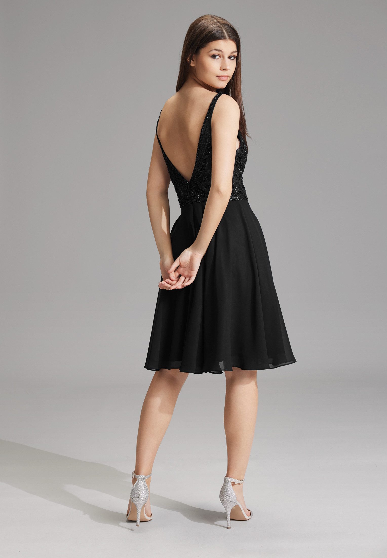 Hey Kyla Cocktailkleid - Cocktailkleid mit tonaler Stickerei günstig online kaufen