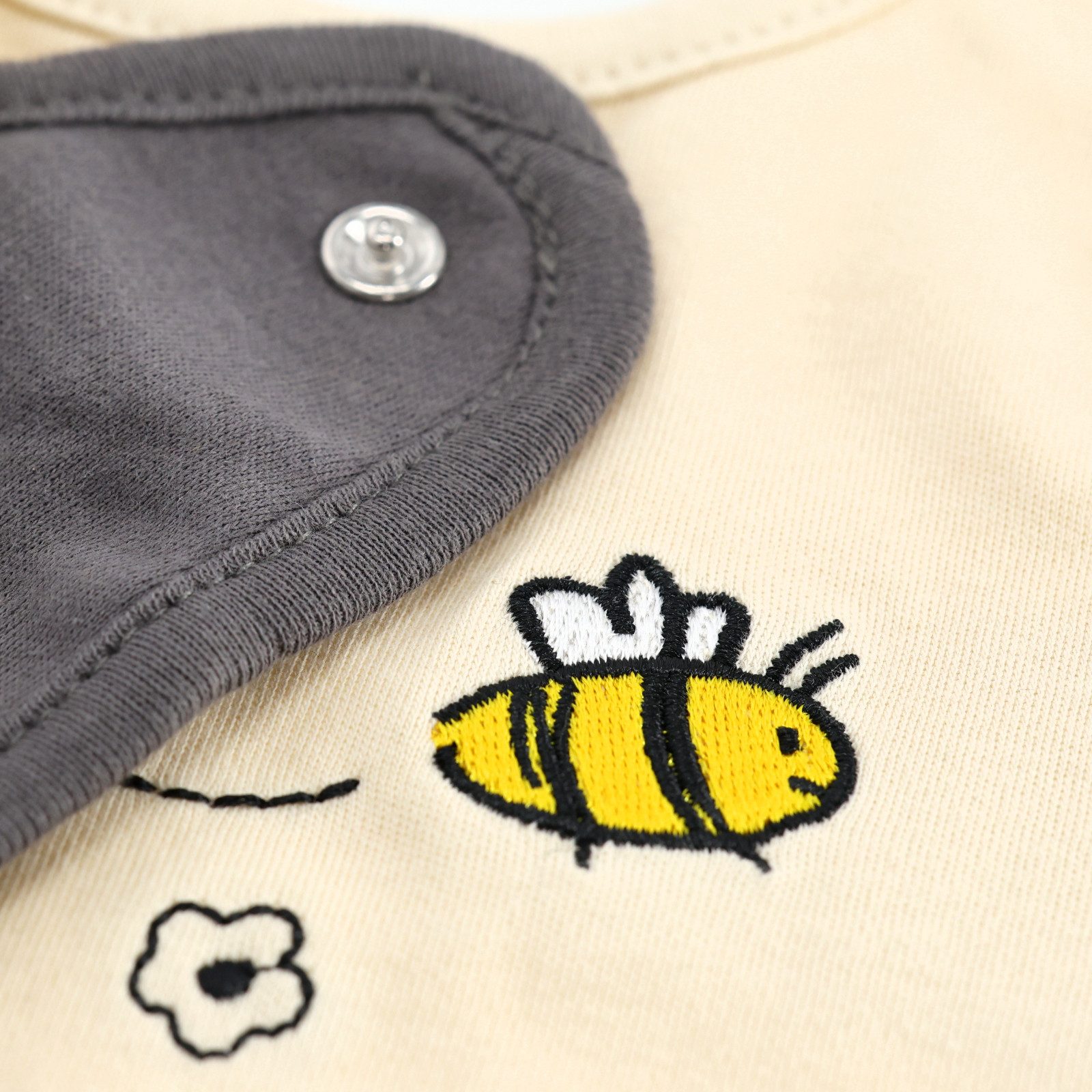 BVB Erstausstattungspaket BVB Lätzchen-Set Bienen Baby (Set, 1-tlg., 2er Lätzchen-Set)