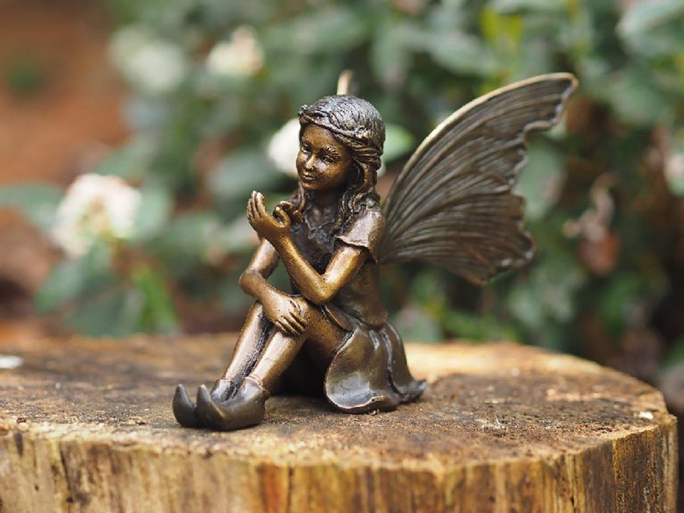 Dekofigur IDYL Bronze-Skulptur Fee mit Schmetterling