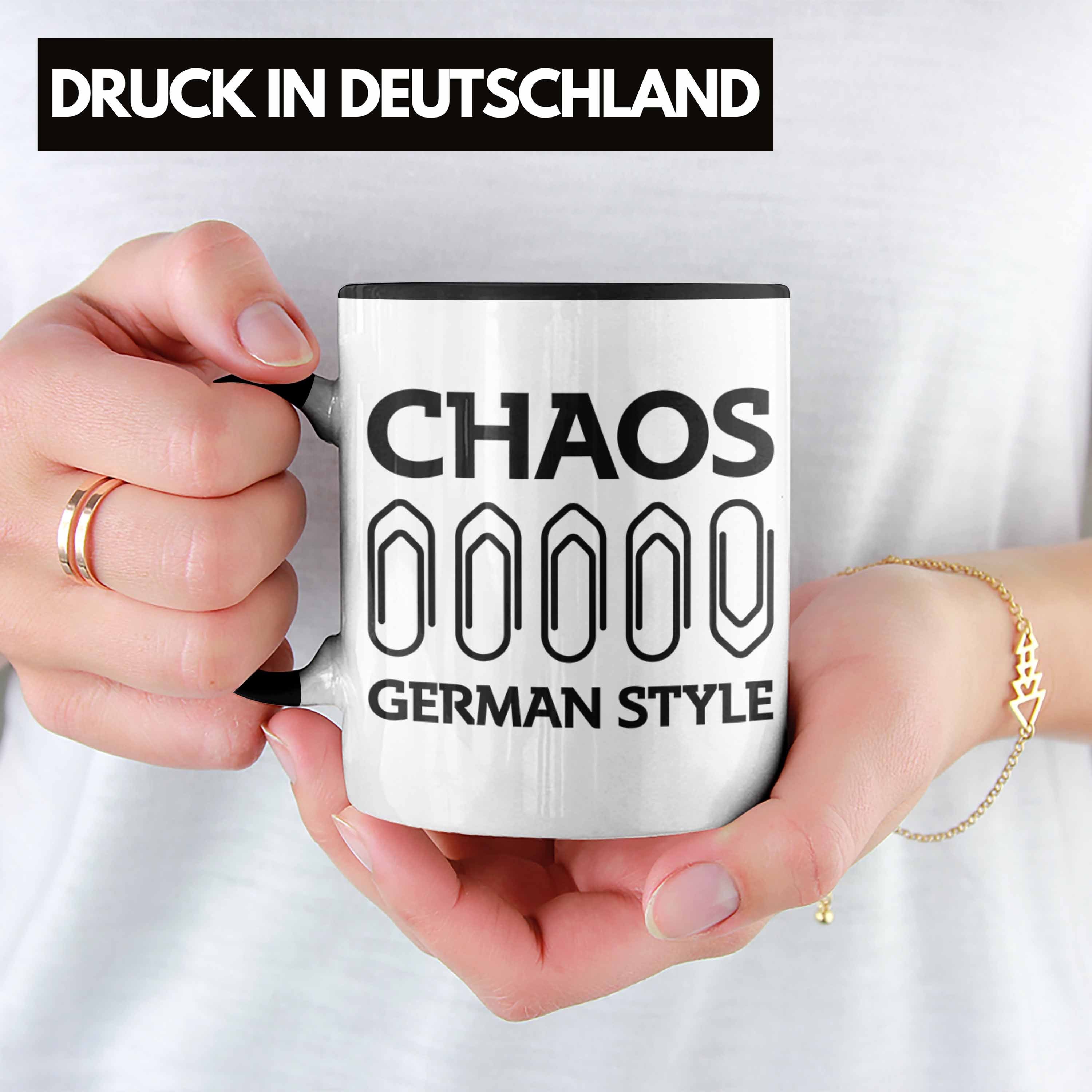 Tasse Schwarz Kollegin Spruch - Spruch Trendation Lustiger Geschenk mit German Chaos Bürotasse Kollege Tasse Style Trendation