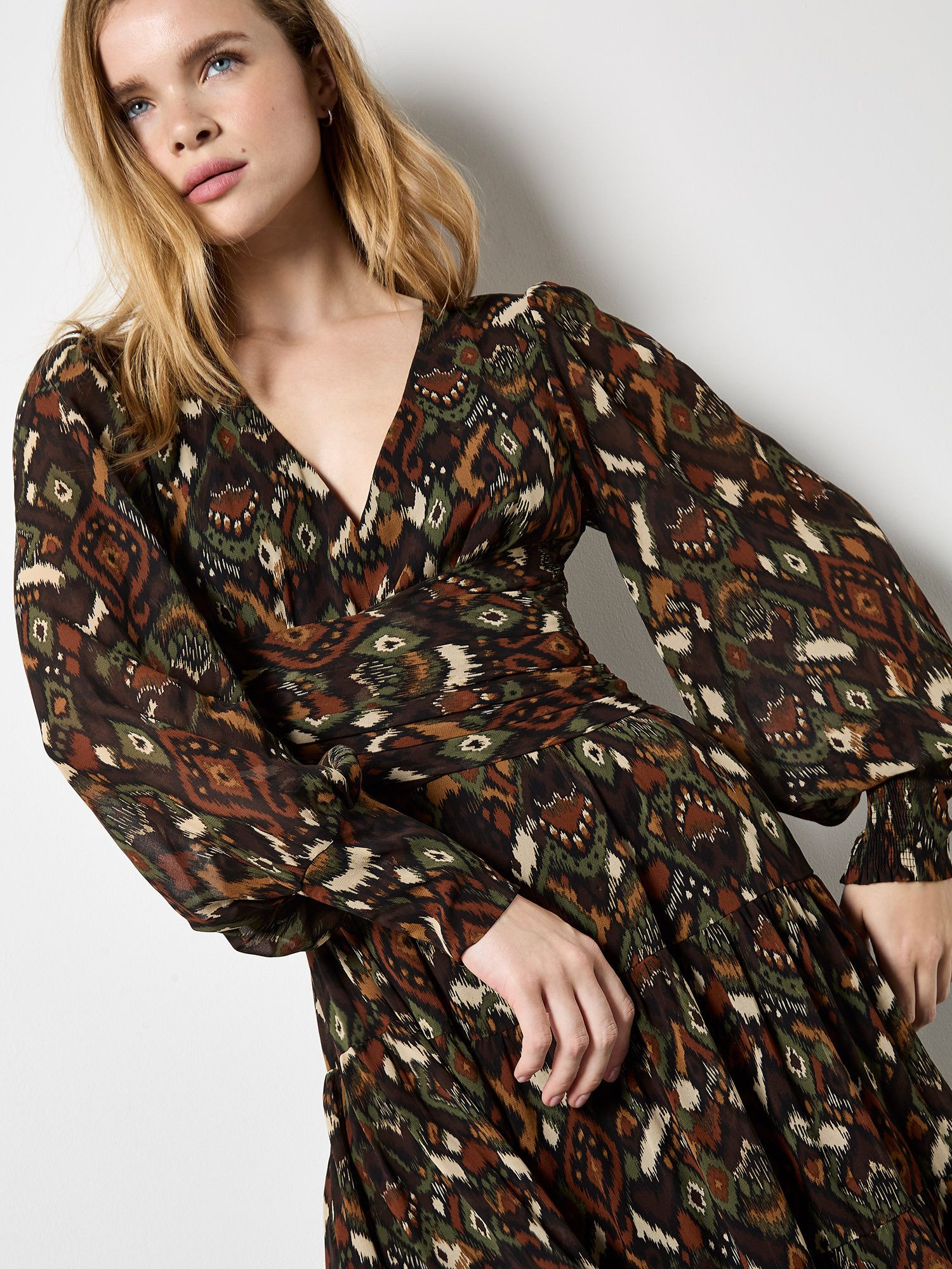 Apricot Druckkleid Maxikleid im Ikat-Design günstig online kaufen