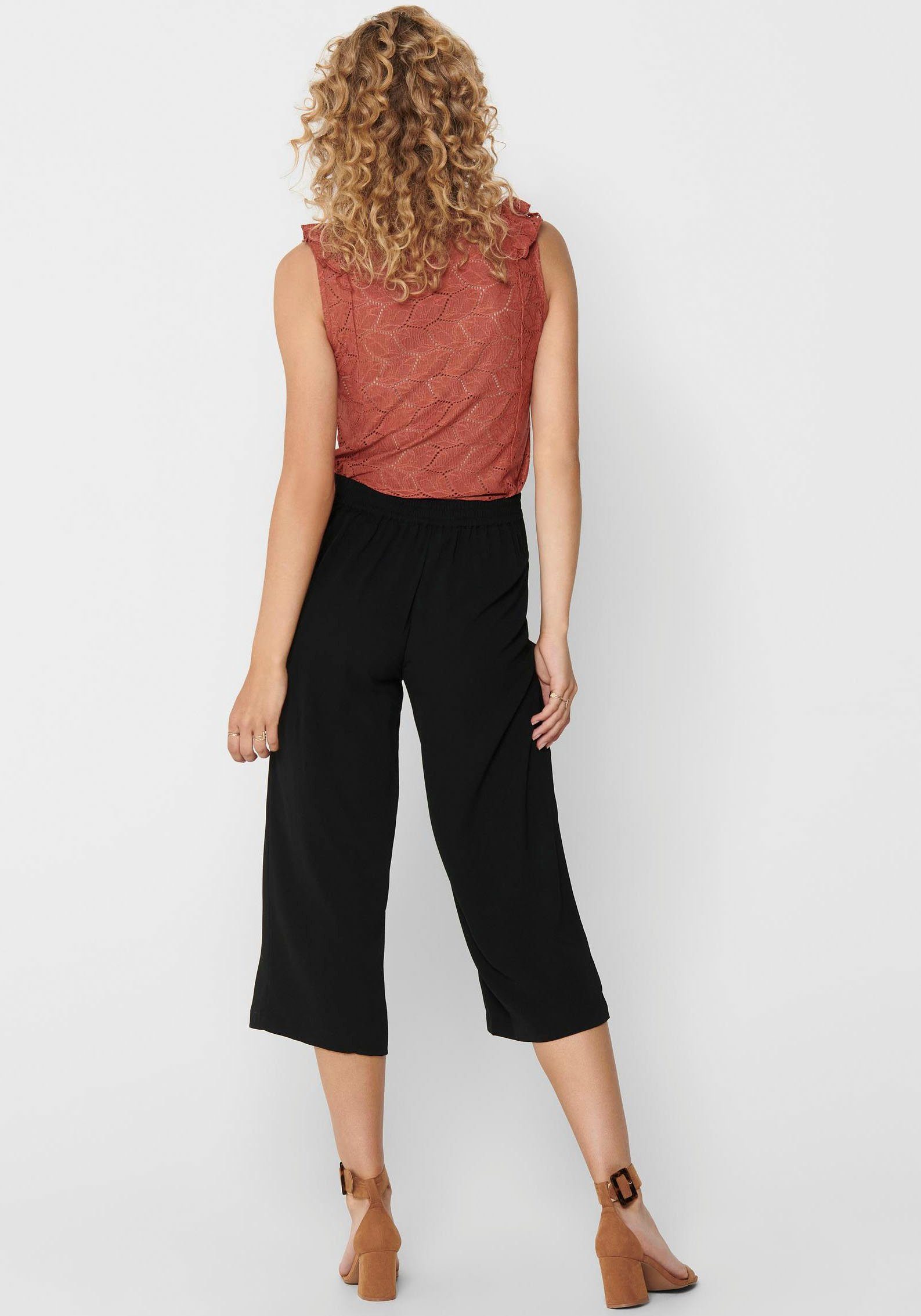 ONLY Palazzohose ONLWINNER PALAZZO CULOTTE PANT NOOS PTM in uni oder  gestreiftem Design, Aus schnell trocknender und pflegeleichter Kunstfaser  mit Stretch-Anteil