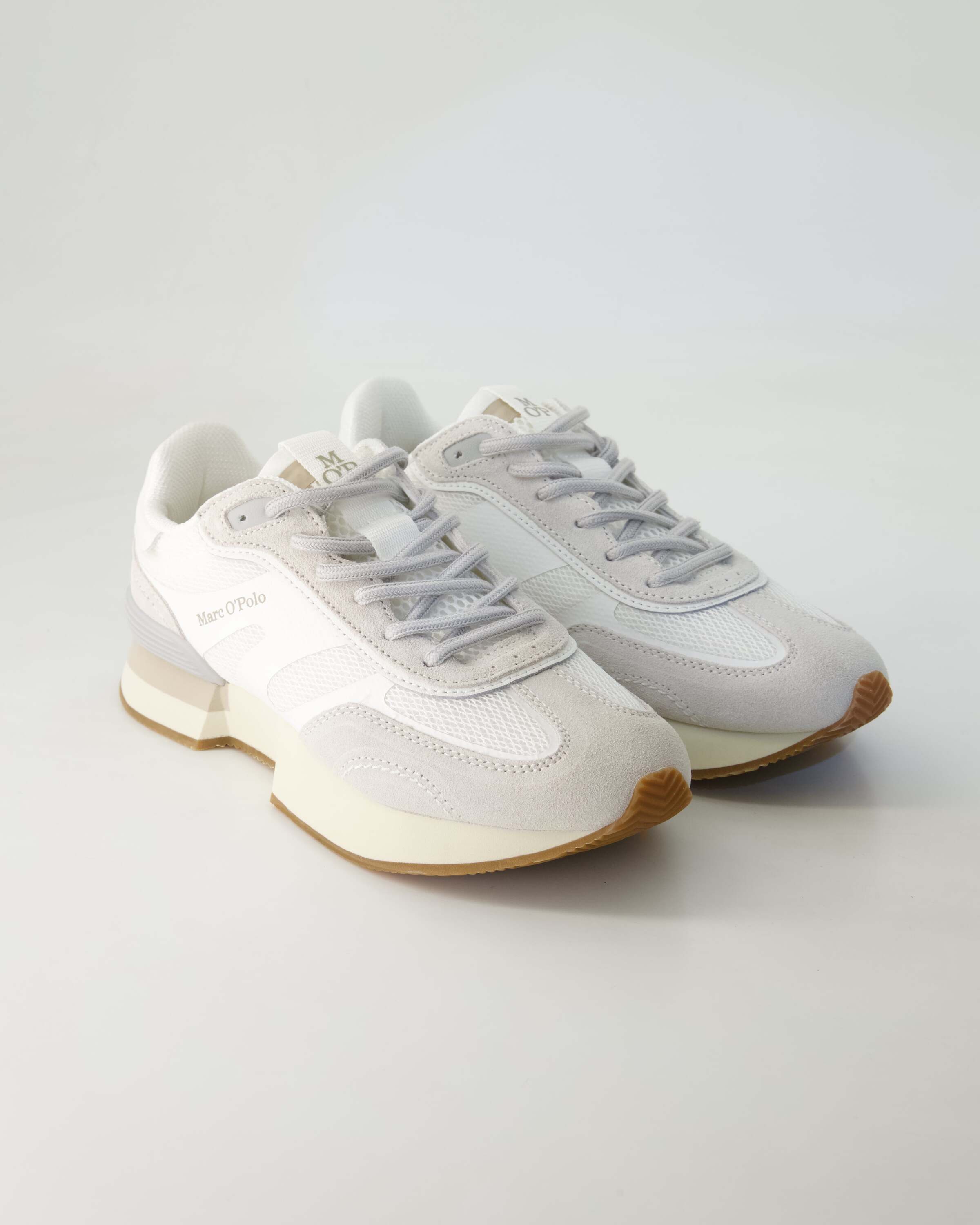 60119133501334 Sneaker