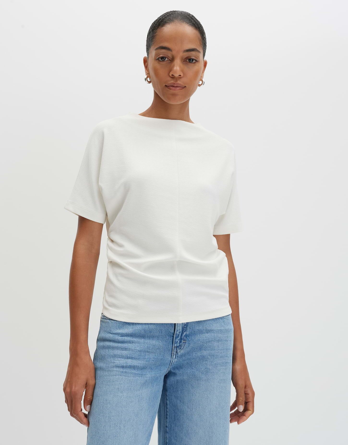 someday Kurzarmshirt Kavora Schmale Passform, figurbetont mit Raffung in der Seitennaht