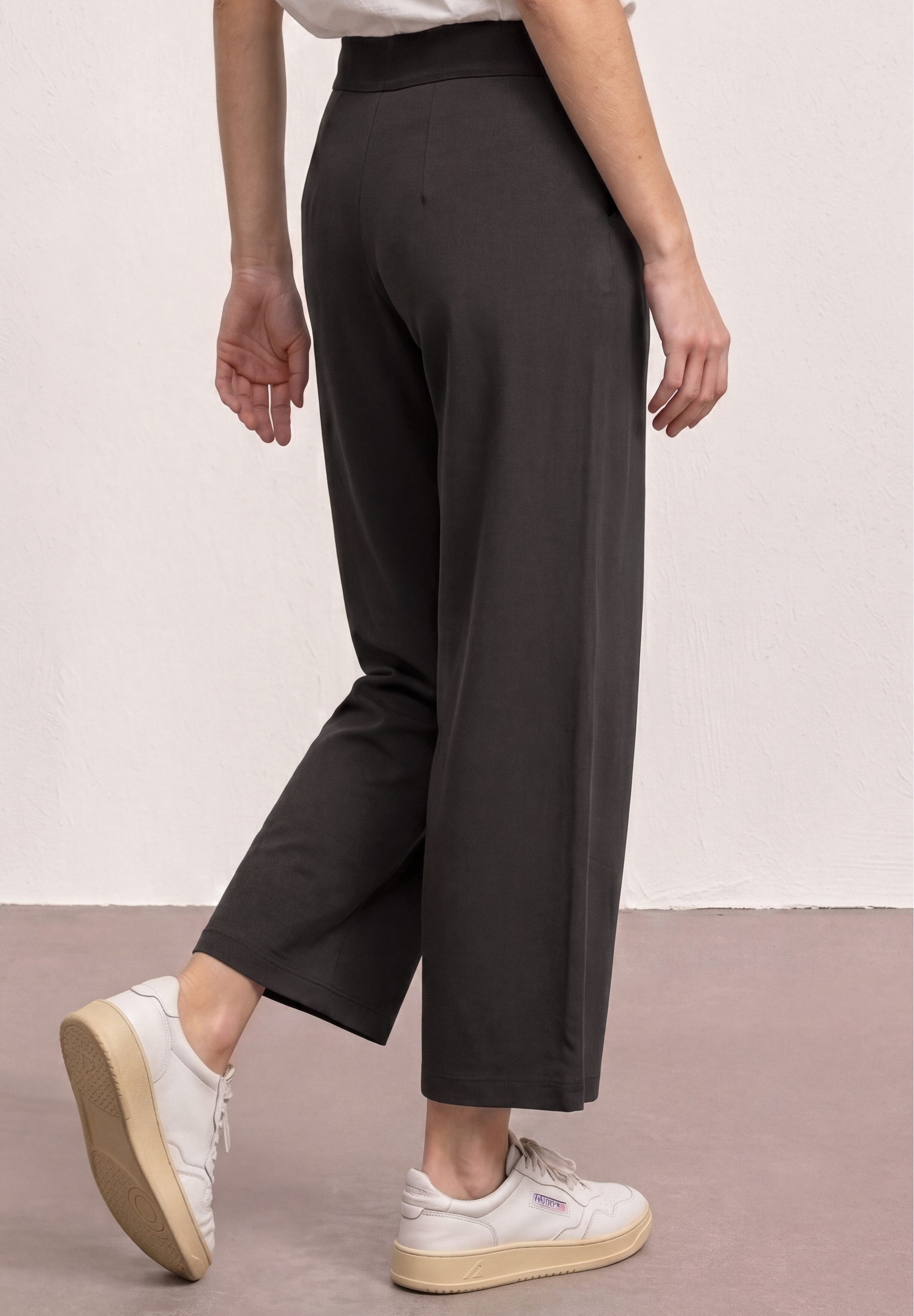 STREET ONE Stoffhose Style Emee im Loose Fit