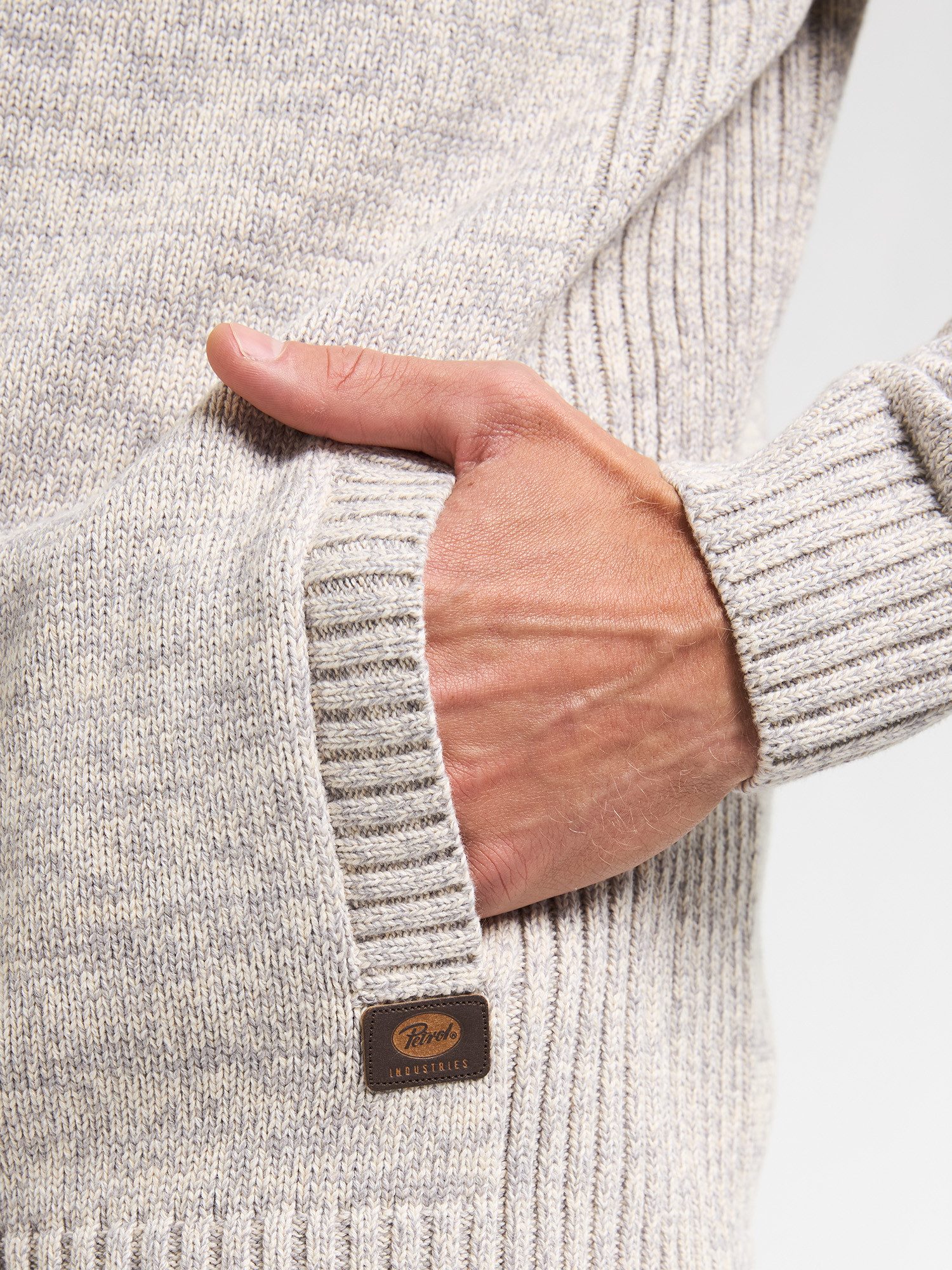 Petrol Industries Strickjacke mit Stehkragen – Bild 4 von 5