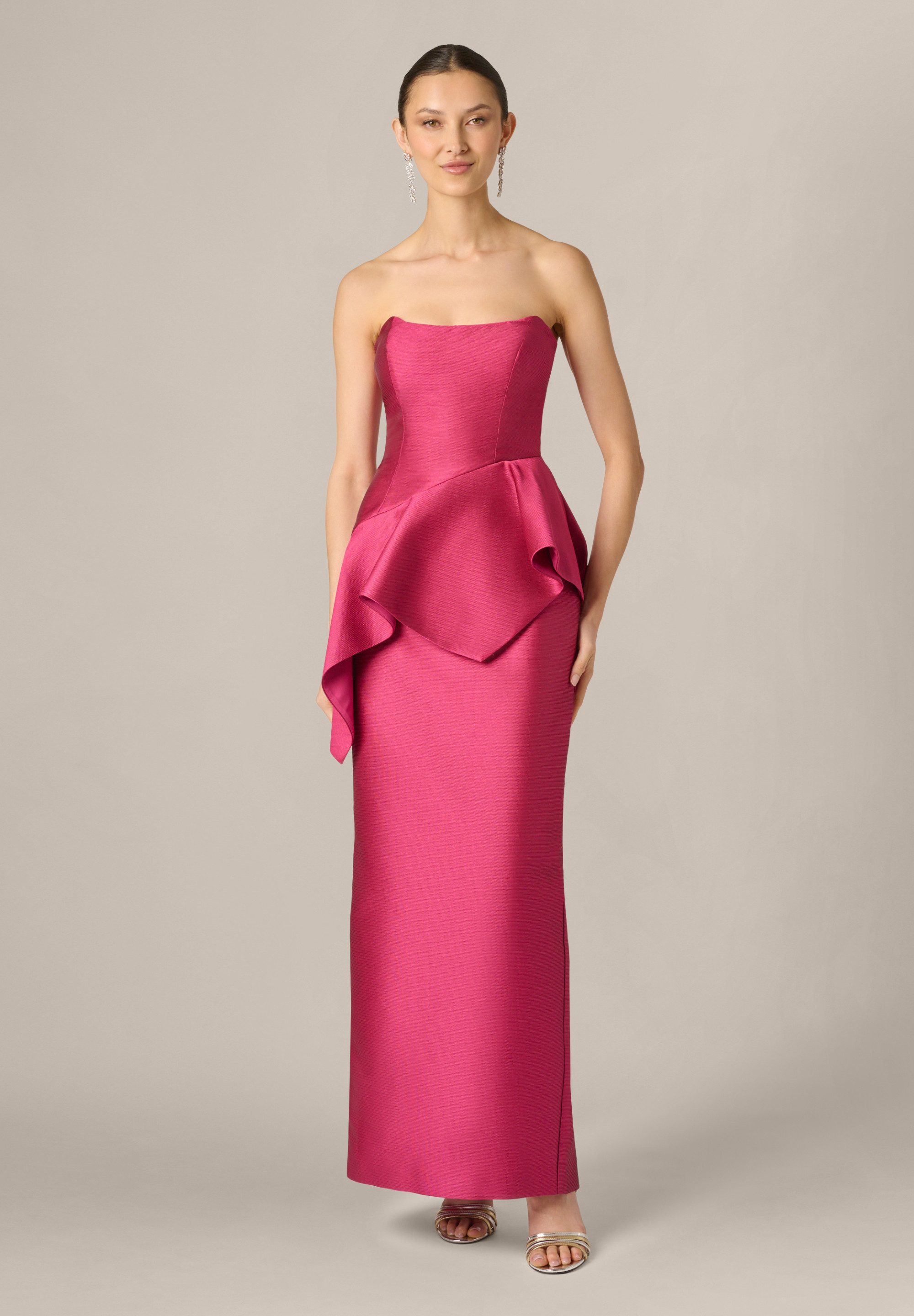 Adrianna Papell Abendkleid Pebble Gazar Long Dress Skulpturales, raffiniertes und glamouröses Abendkleid